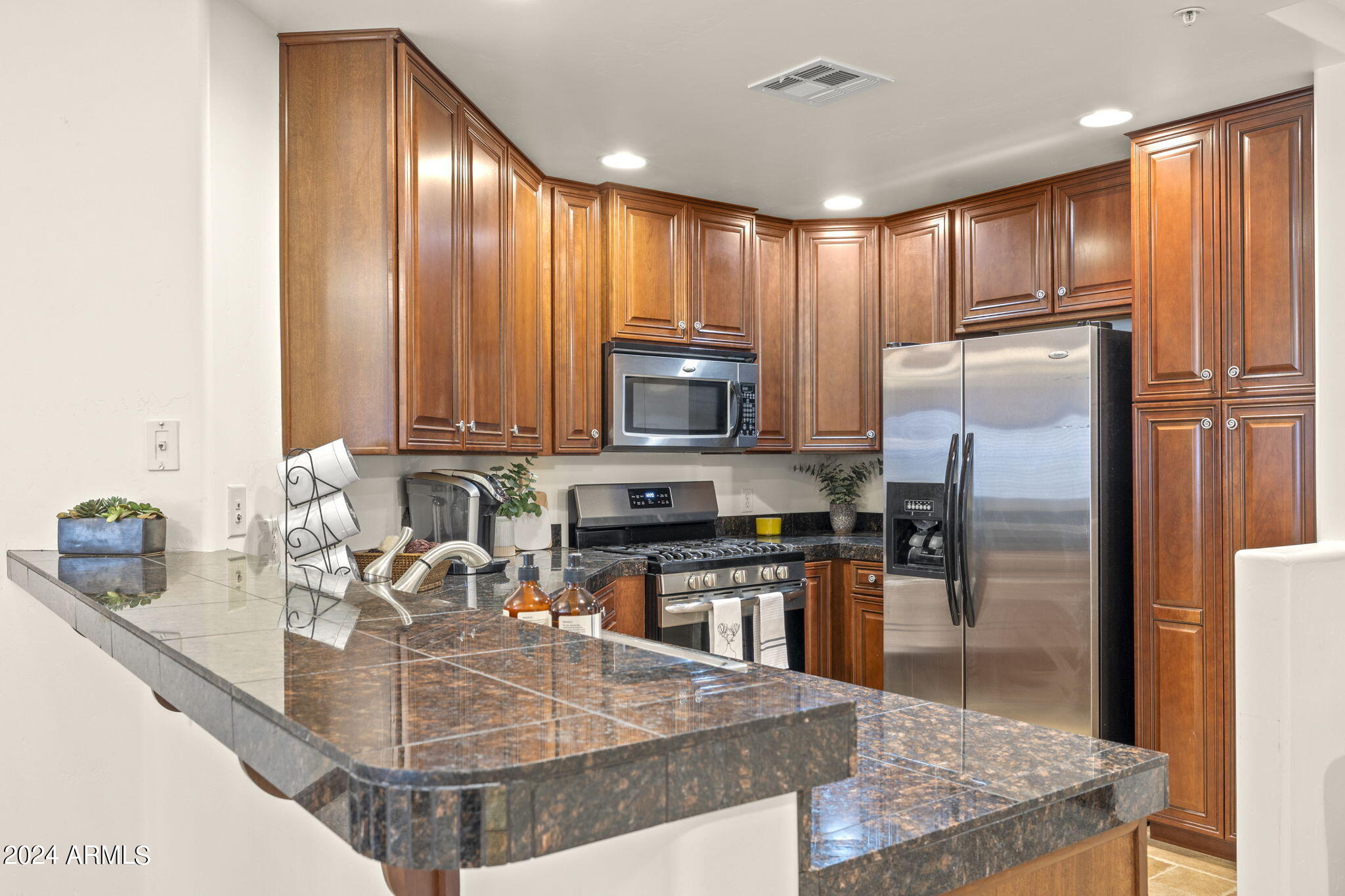 5350 E DEER VALLEY Drive Unit: 2233