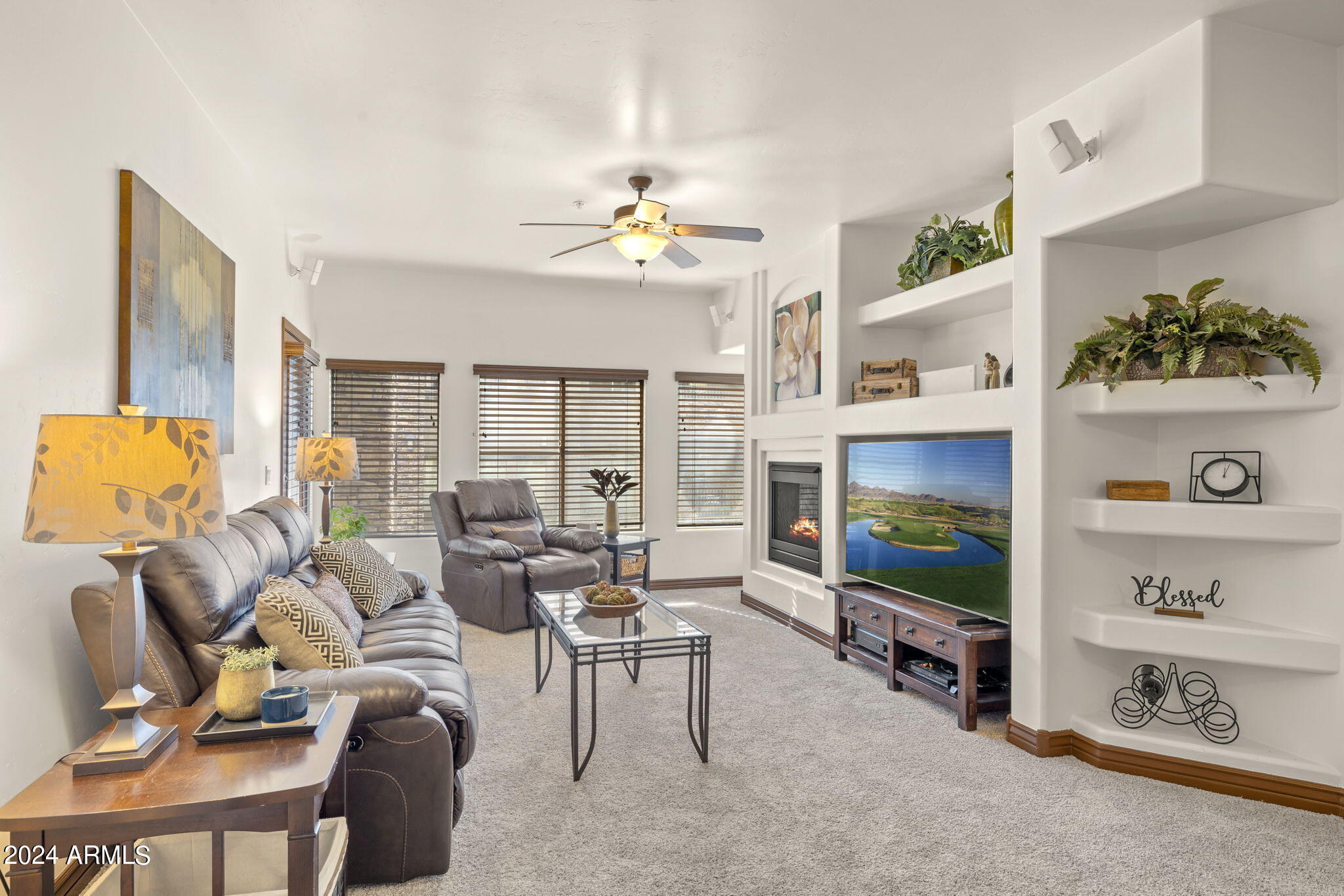 5350 E DEER VALLEY Drive Unit: 2233