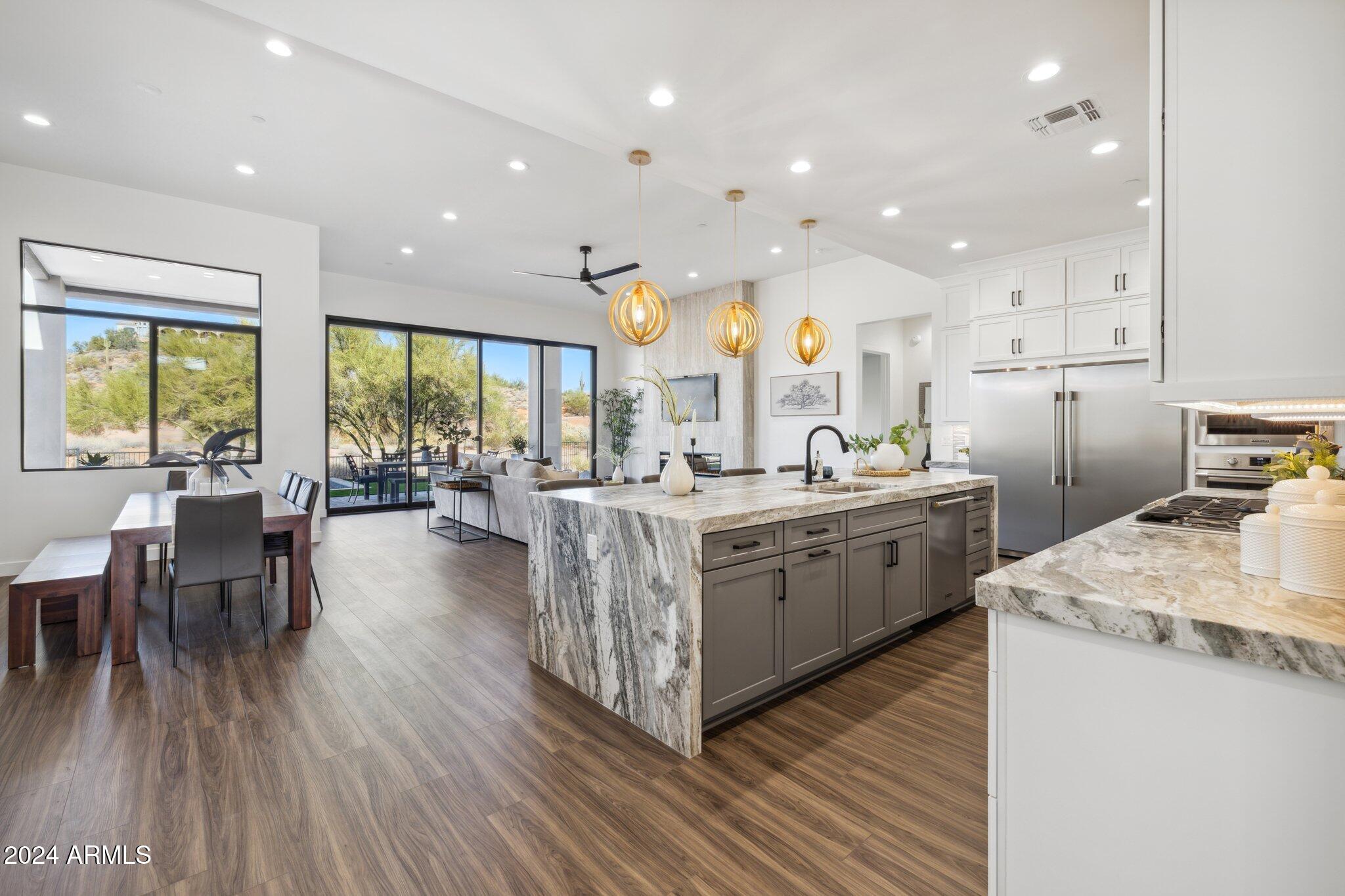 16122 E TOMBSTONE Avenue