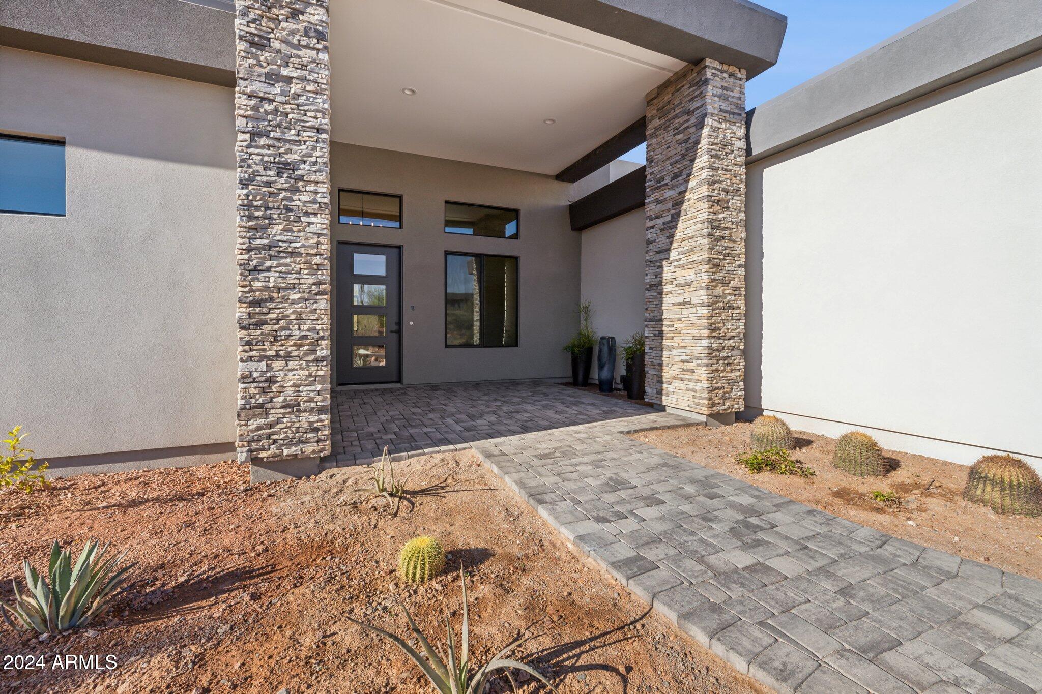 16122 E TOMBSTONE Avenue
