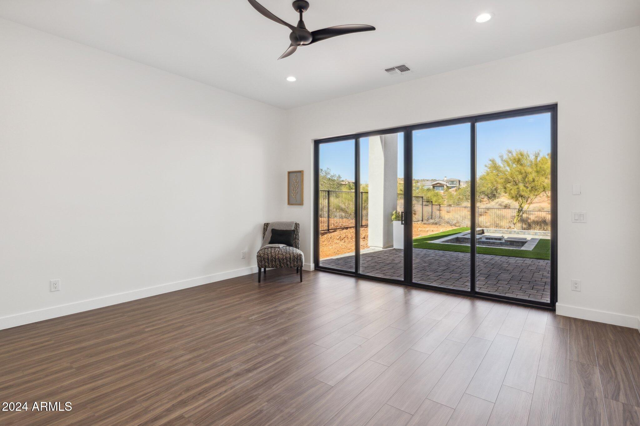 16122 E TOMBSTONE Avenue