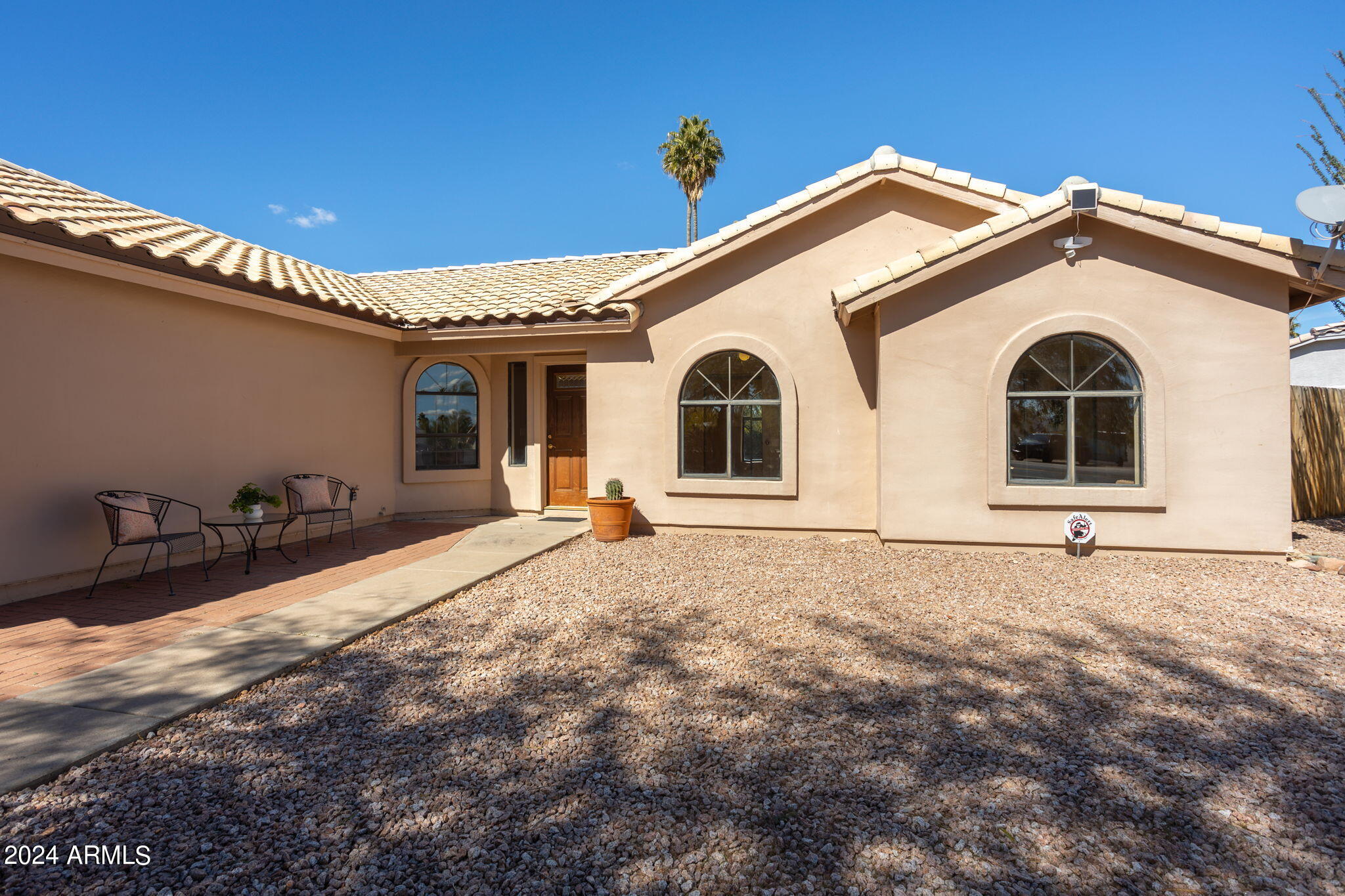 14606 N EL PUEBLO Boulevard