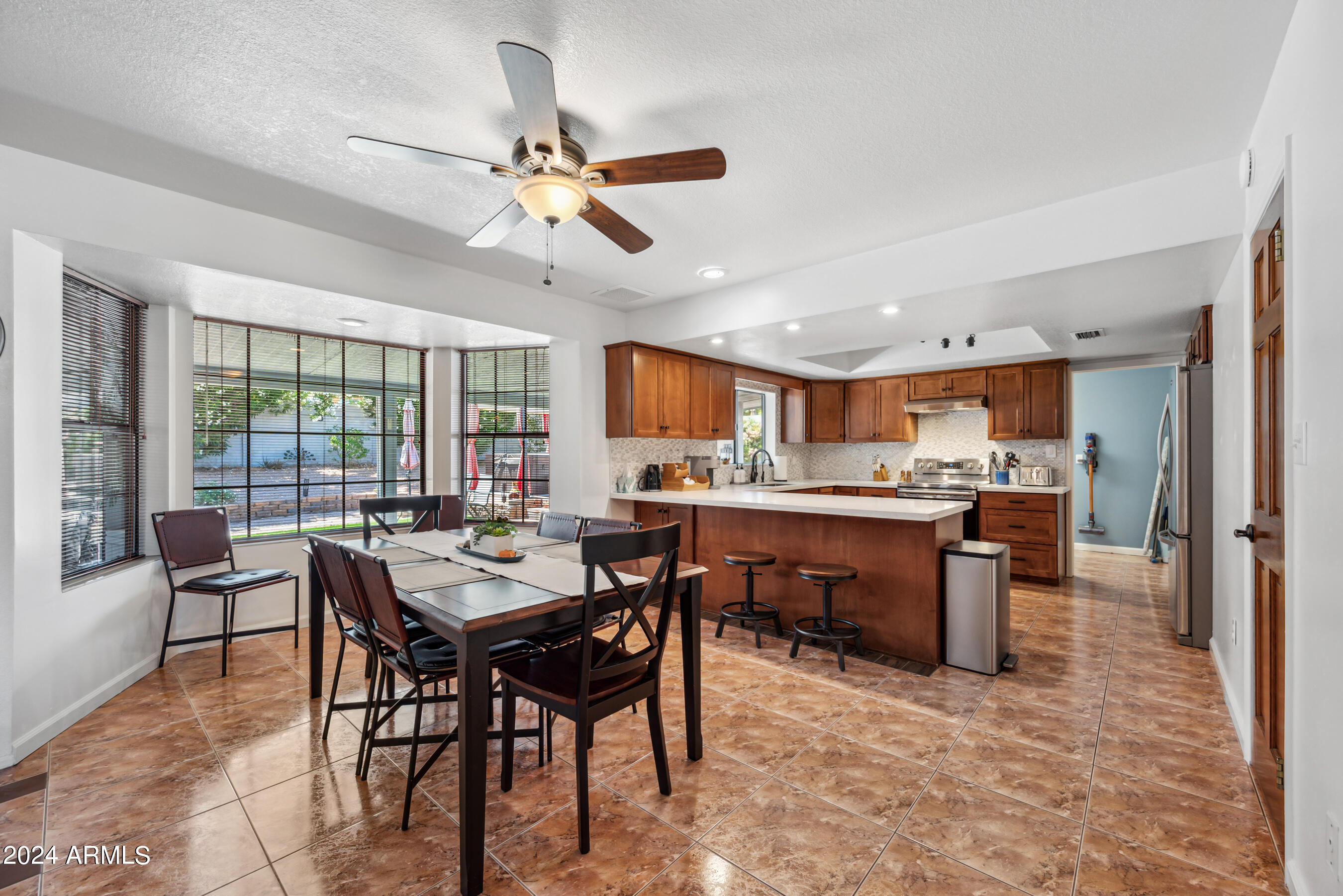15008 N EL SOBRANTE Avenue