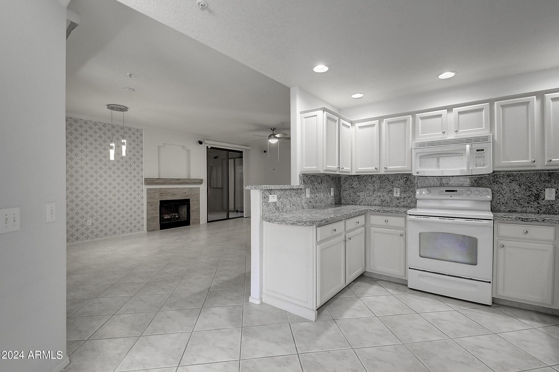 15252 N 100TH Street # 1144