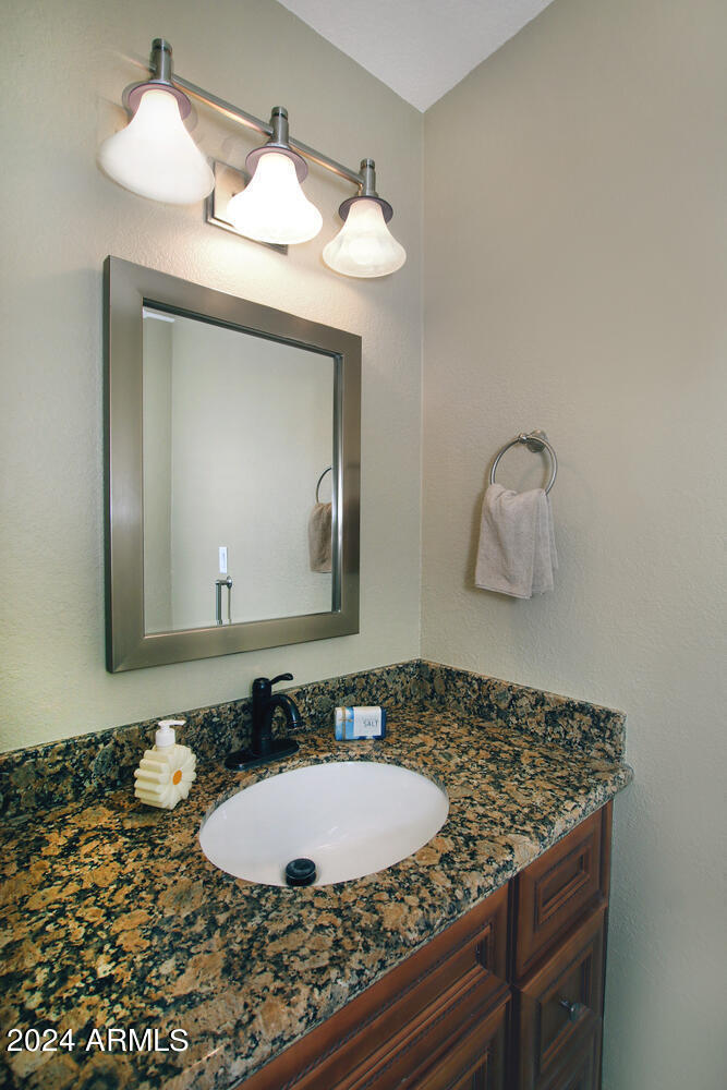 10436 E COCHISE Avenue