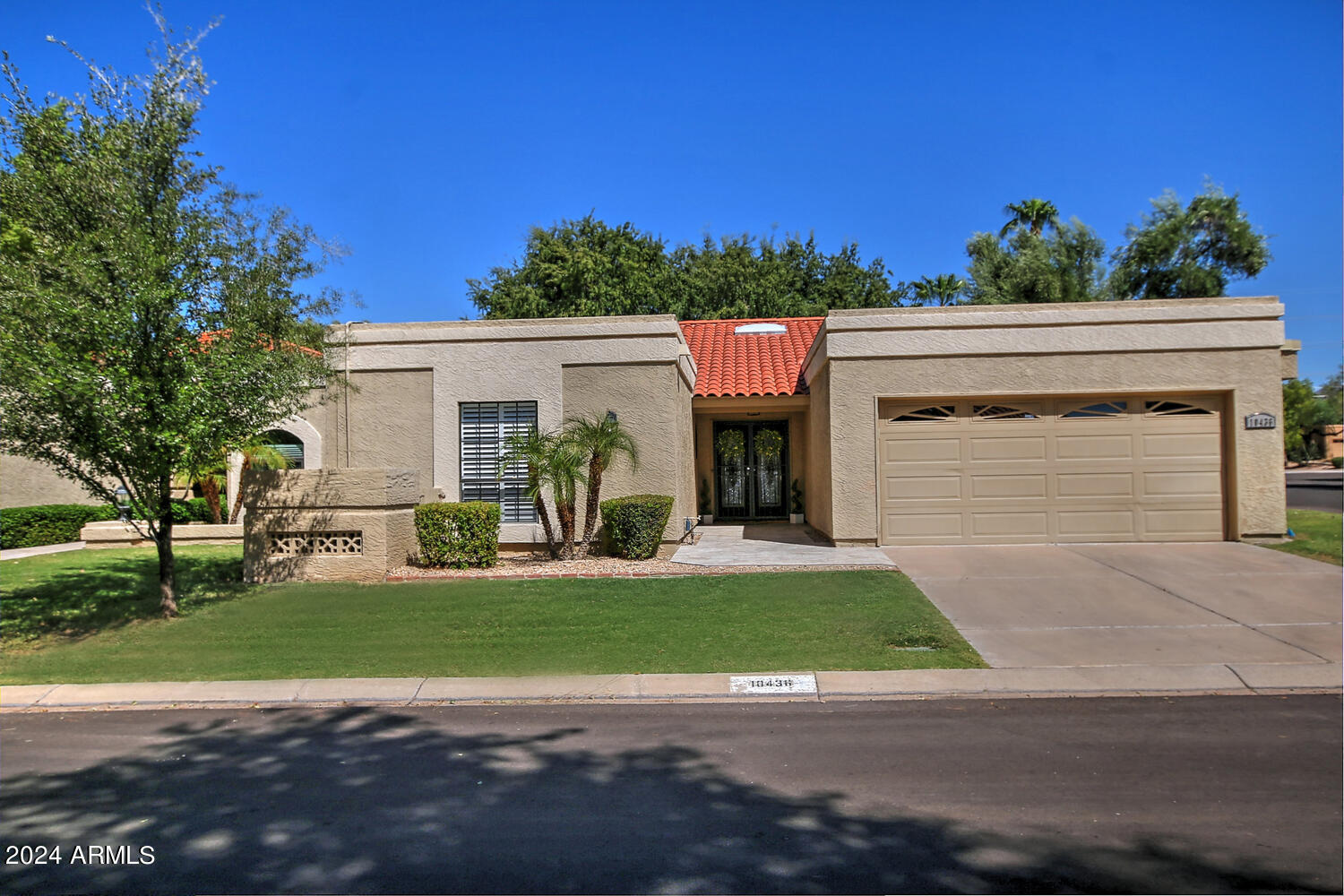 10436 E COCHISE Avenue