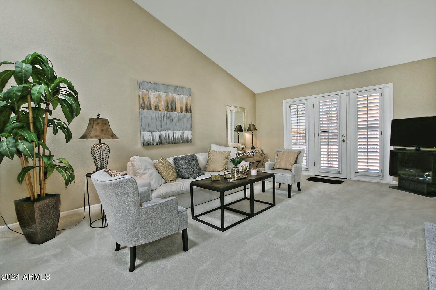 10436 E COCHISE Avenue