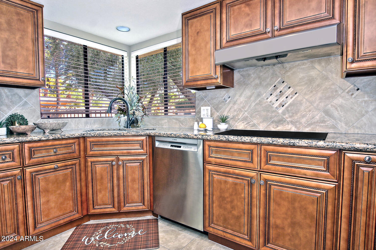 10436 E COCHISE Avenue