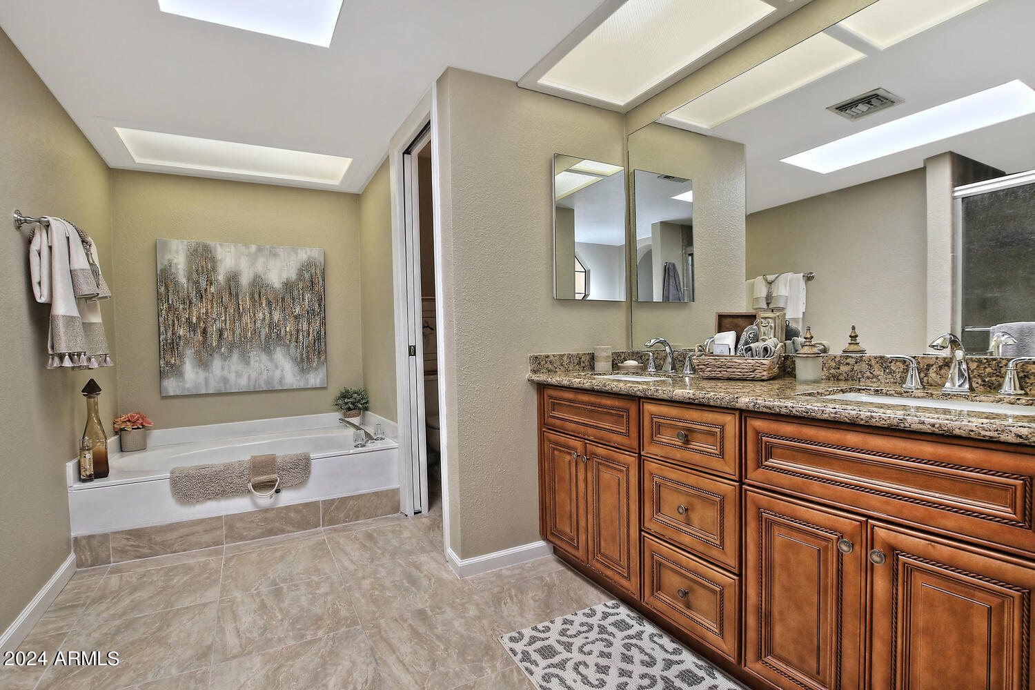 10436 E COCHISE Avenue