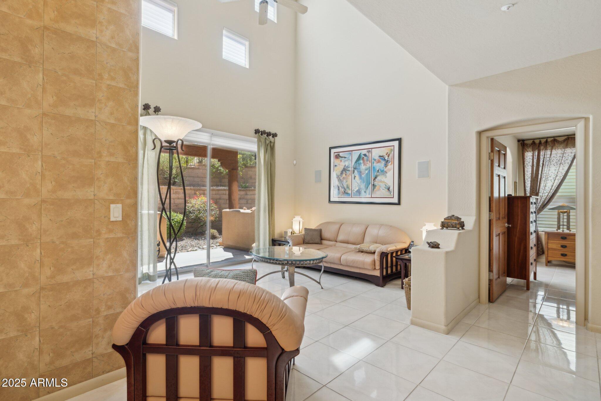 13600 N FOUNTAIN HILLS Boulevard Unit: 405