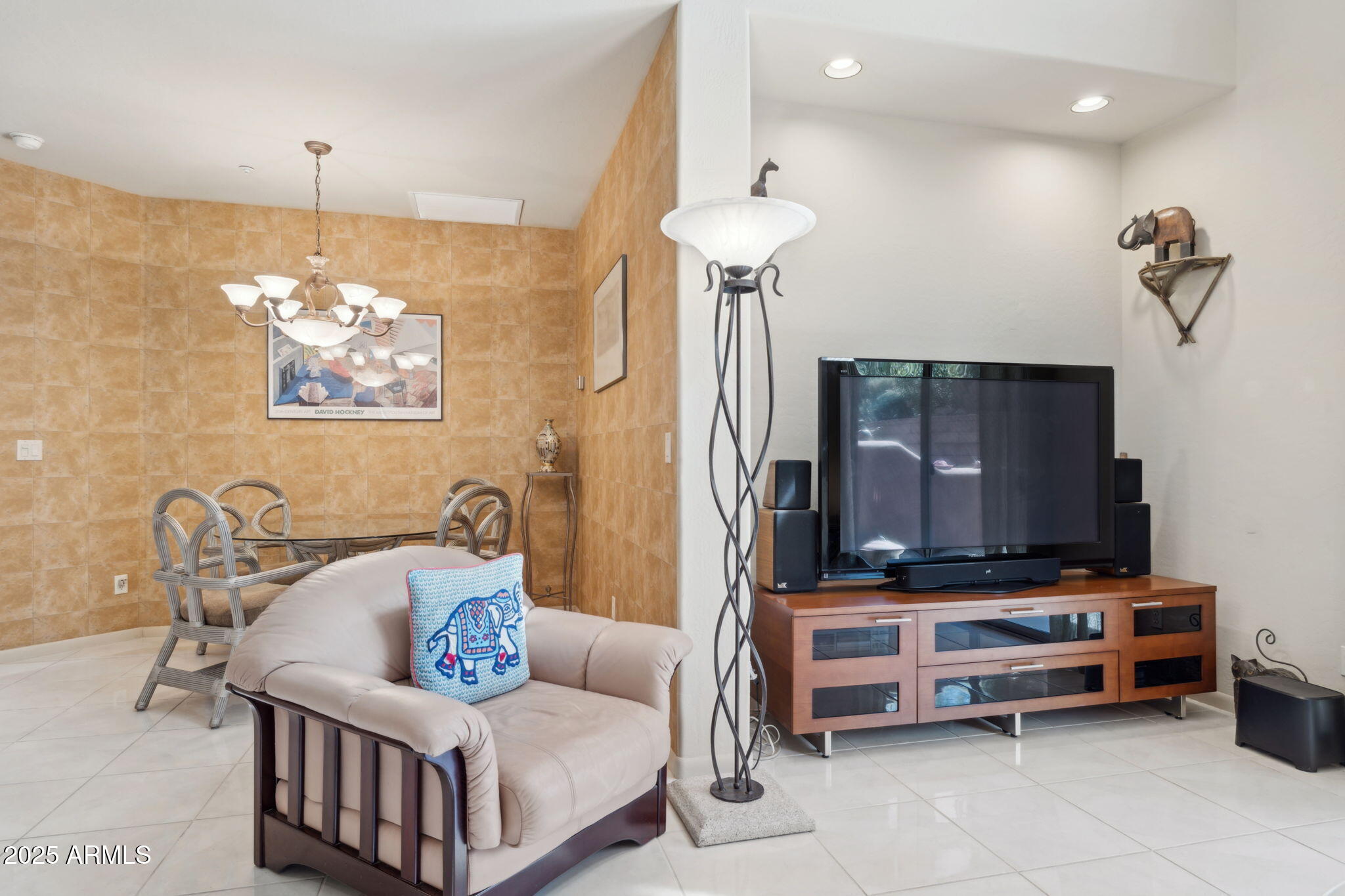 13600 N FOUNTAIN HILLS Boulevard Unit: 405