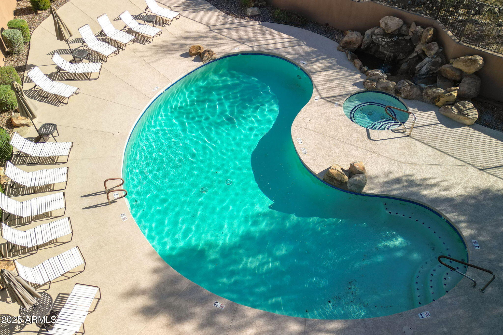 13600 N FOUNTAIN HILLS Boulevard Unit: 405