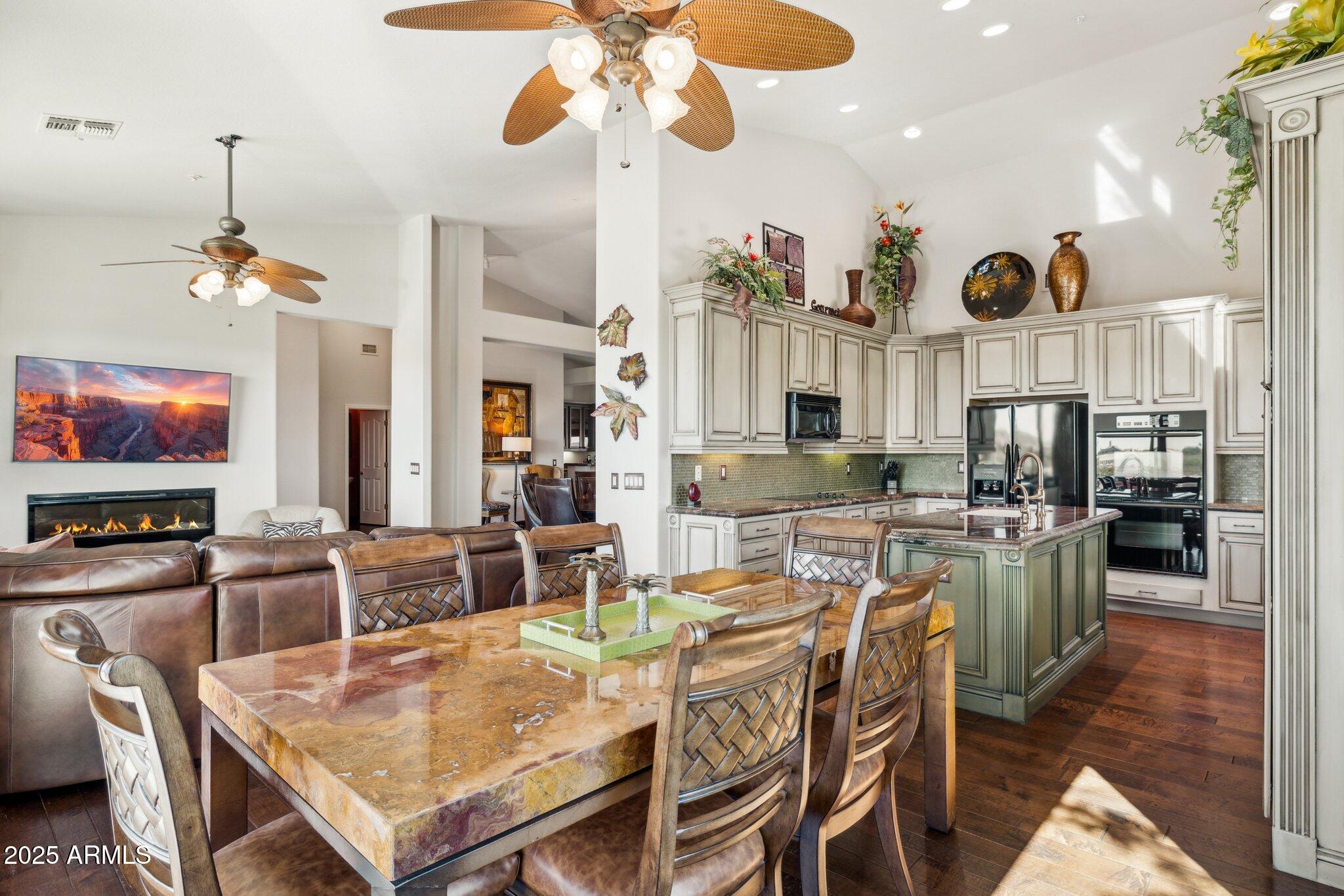 15634 E Sycamore Drive