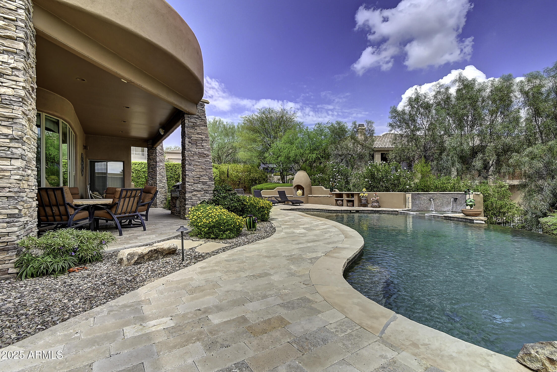13622 N Sunset Drive