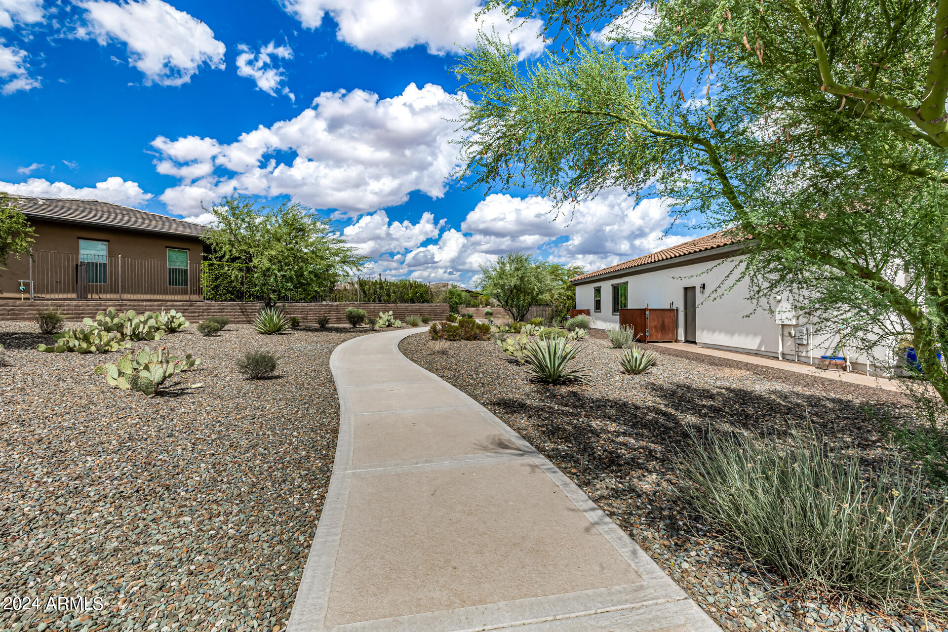 17810 E STOCKING Trail