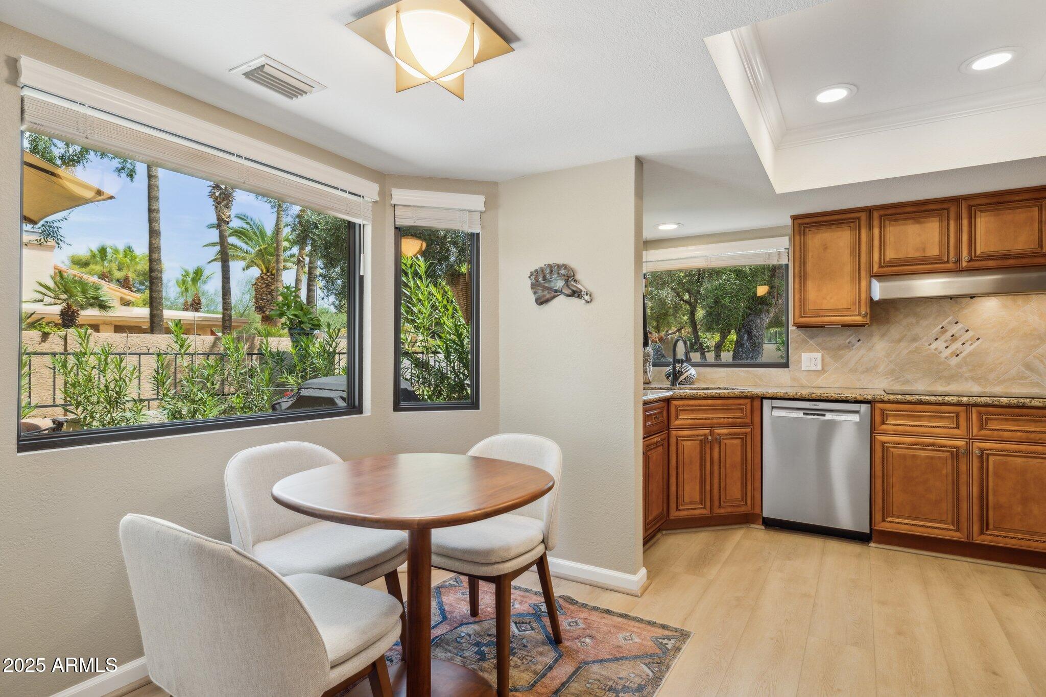 10436 E COCHISE Avenue