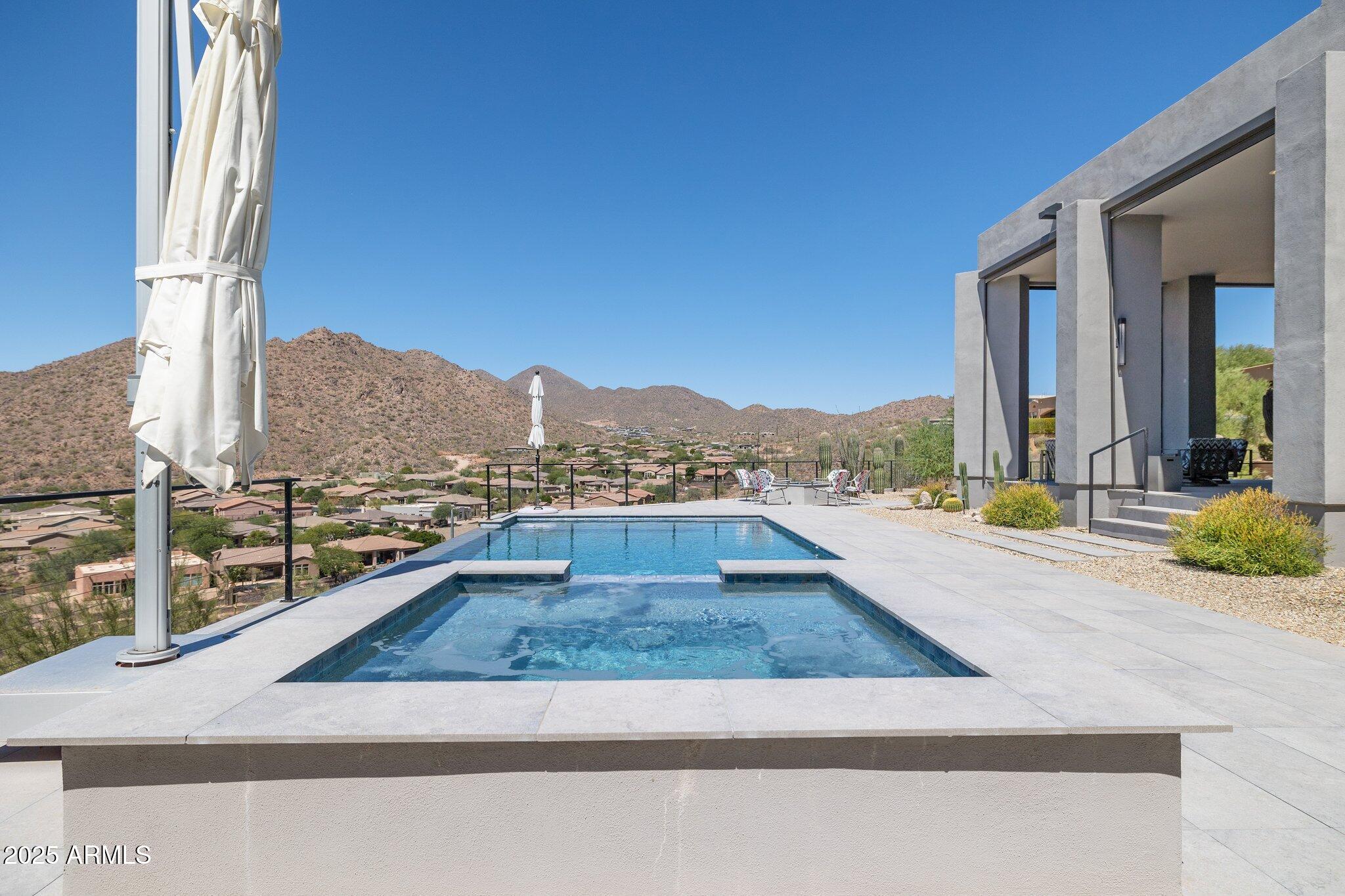 12416 N Cloud Crest Trail