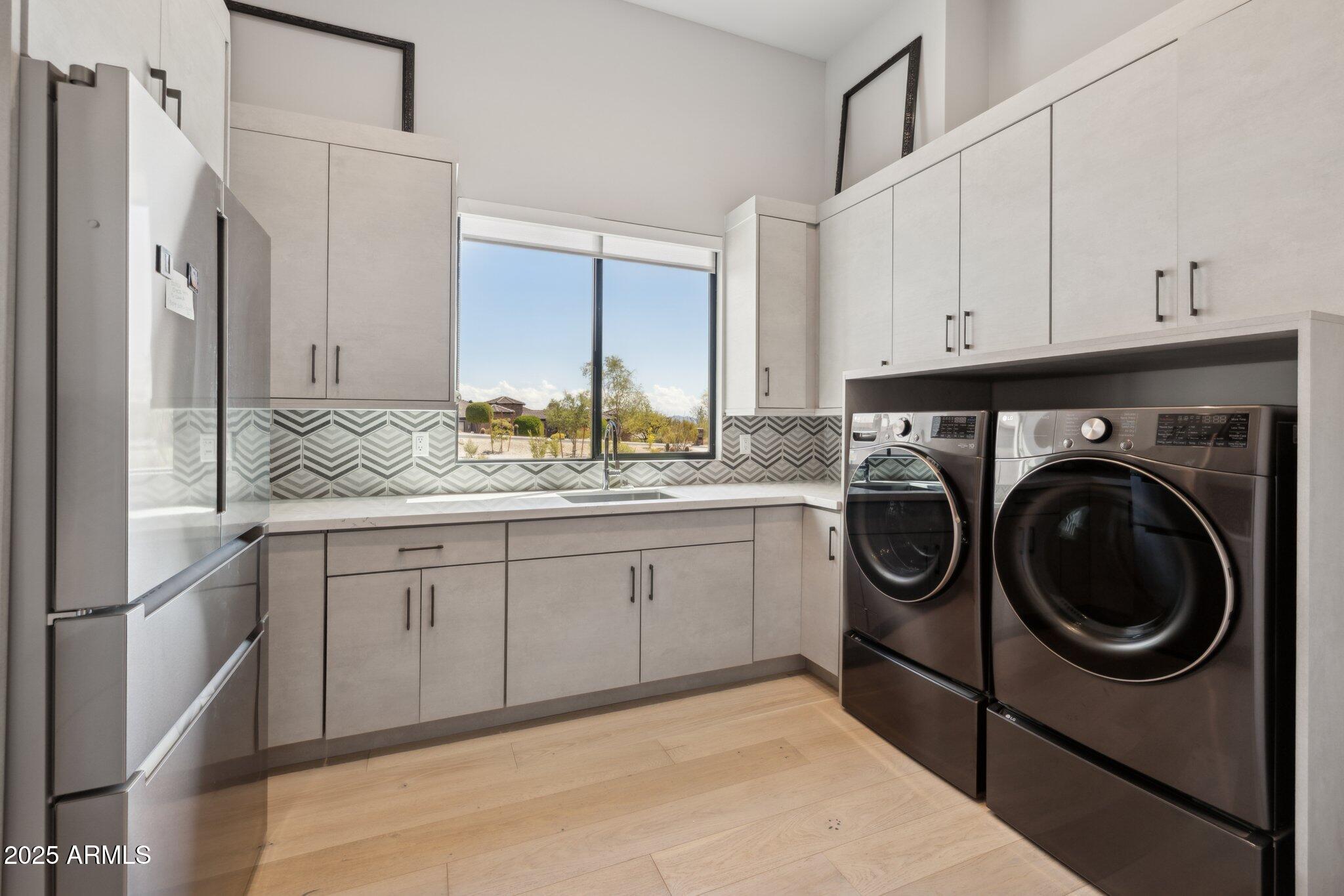 12416 N Cloud Crest Trail