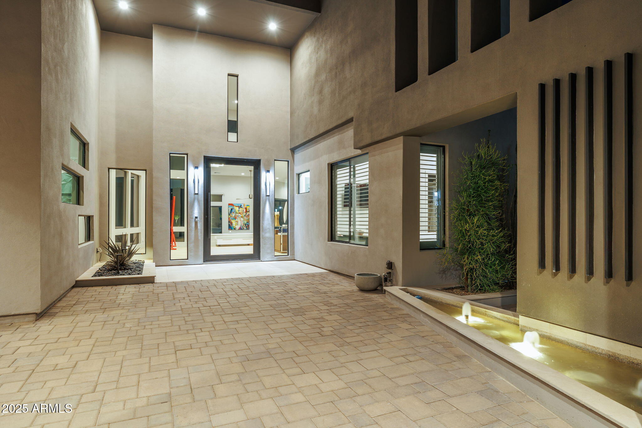 12416 N Cloud Crest Trail