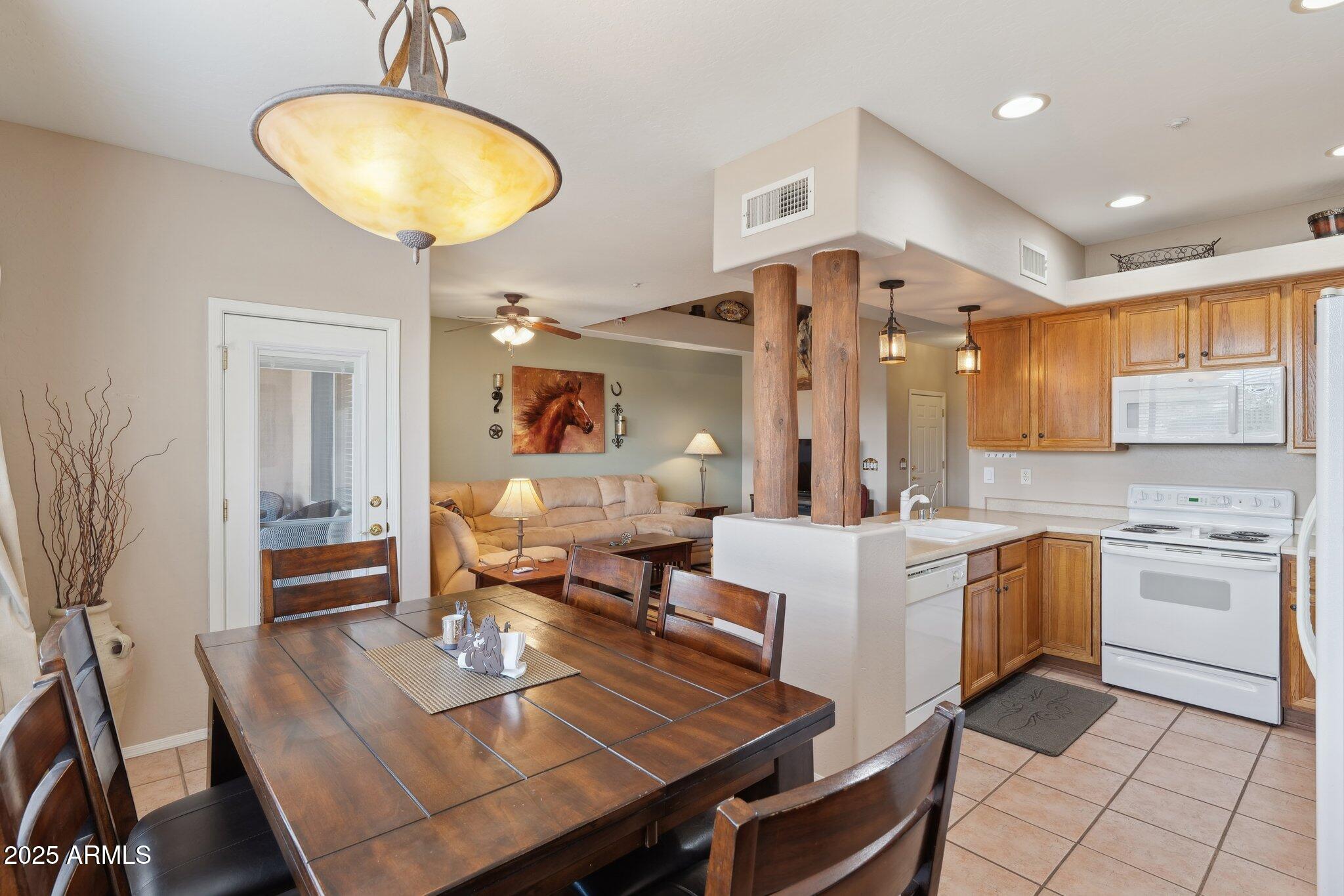 13847 N HAMILTON Drive, 103