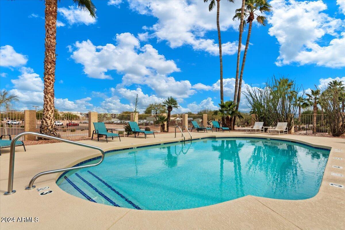 12635 N LA MONTANA Drive 1