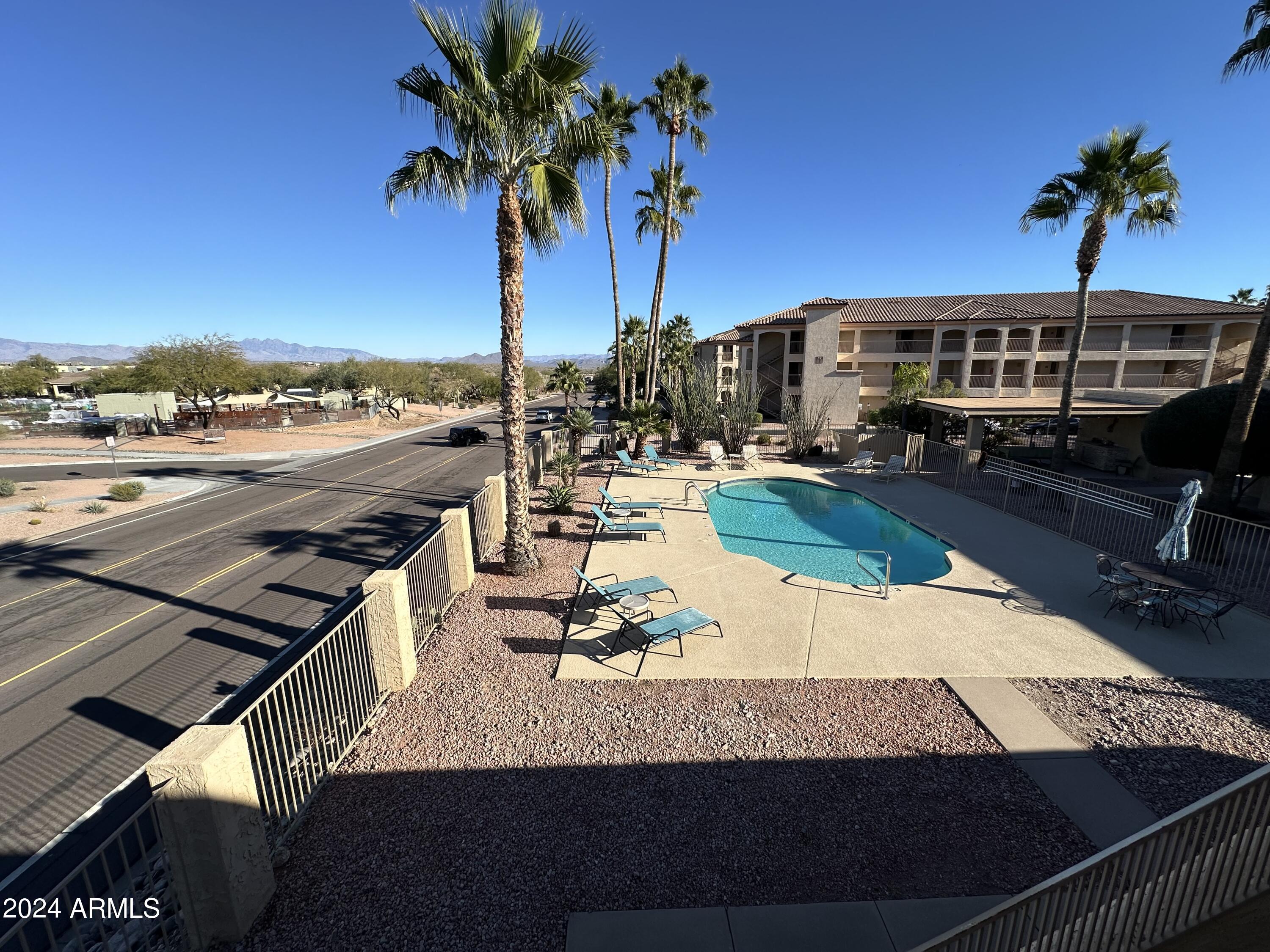 12635 N LA MONTANA Drive 1