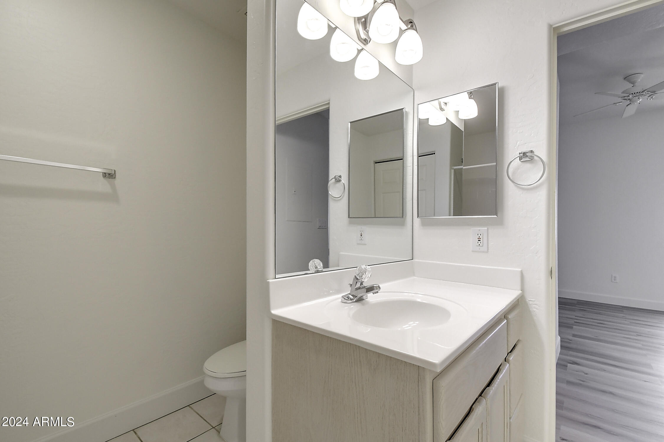 16357 E Arrow Drive, 106