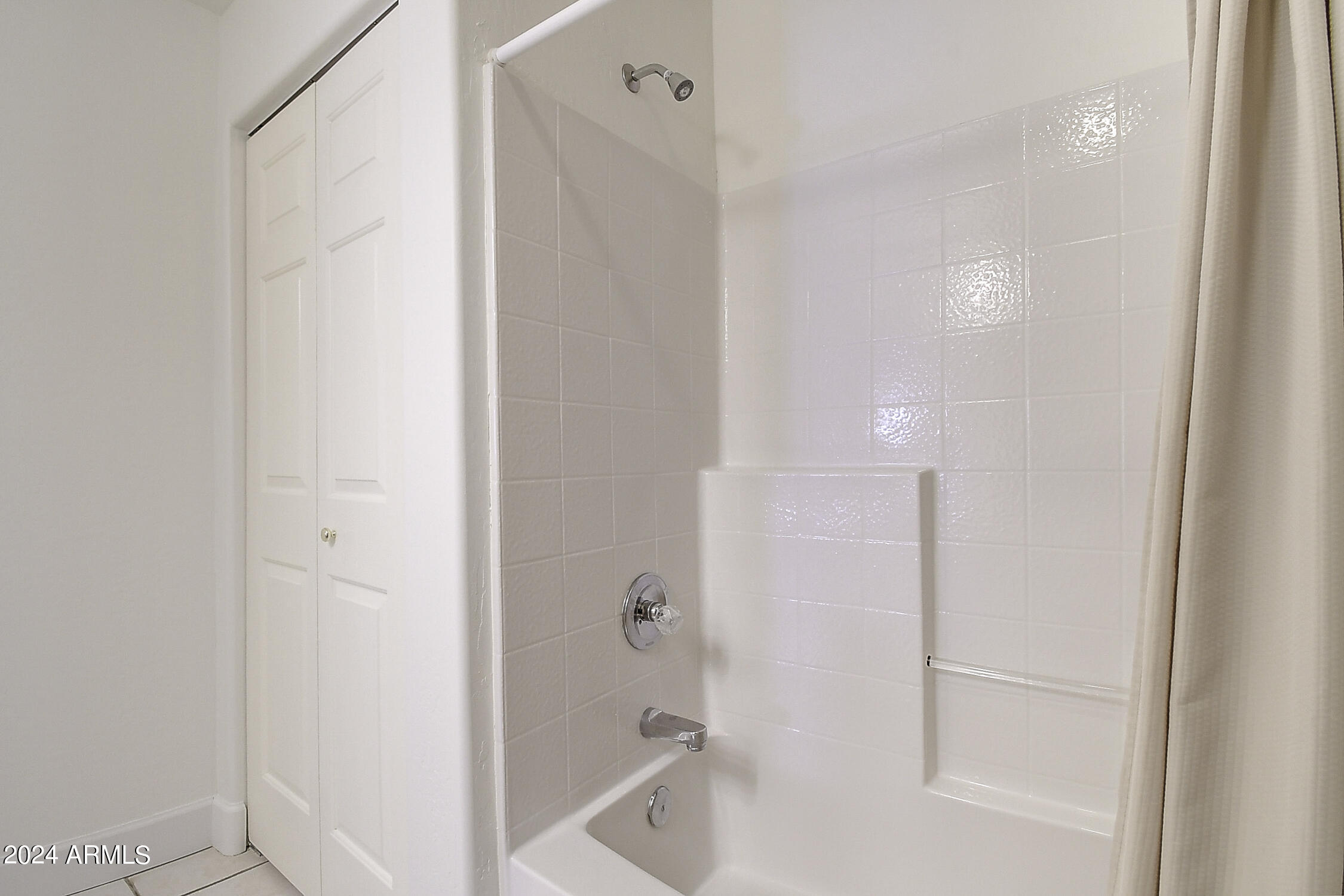 16357 E Arrow Drive, 106