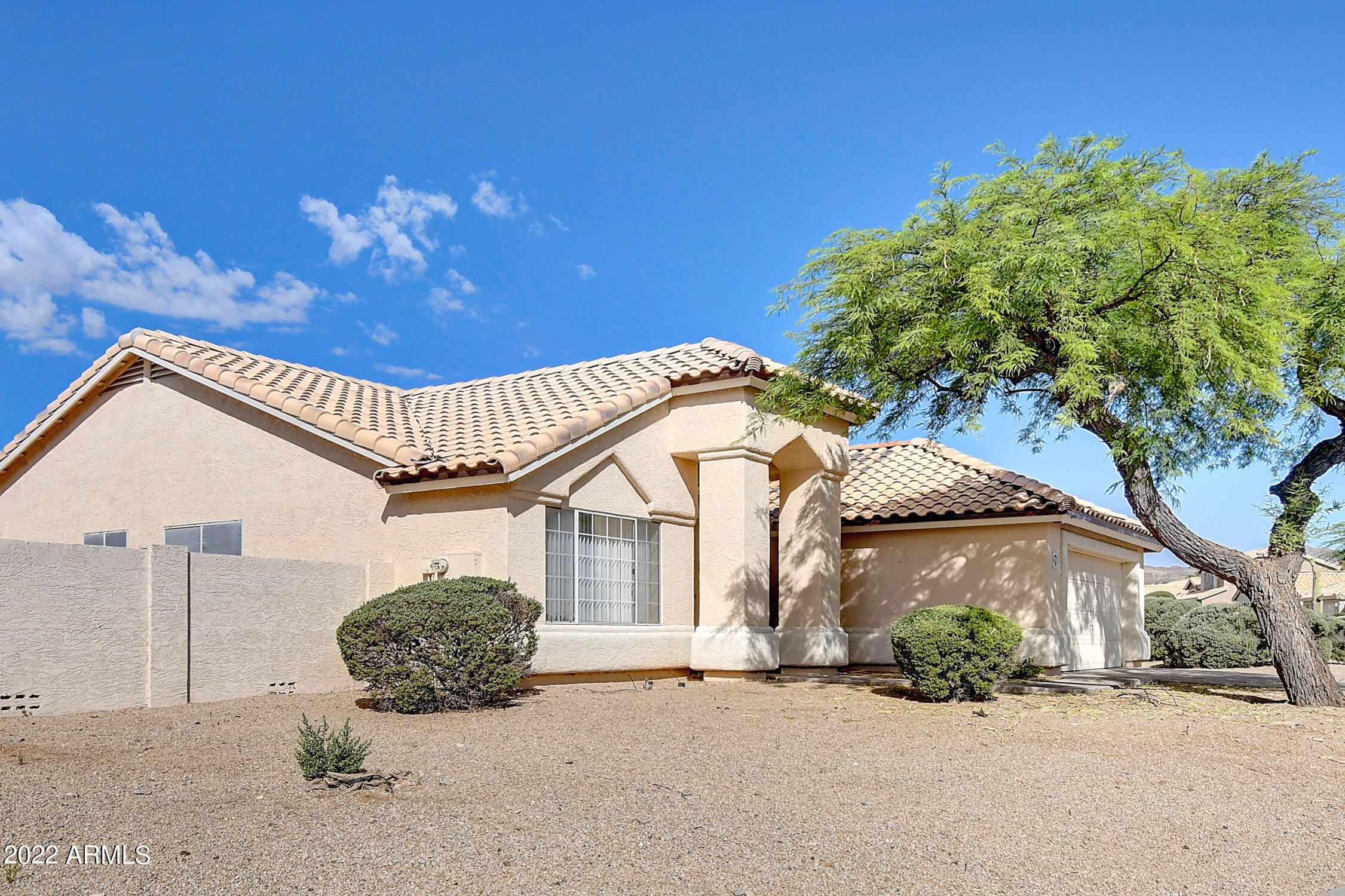 16205 E GLENPOINT Drive