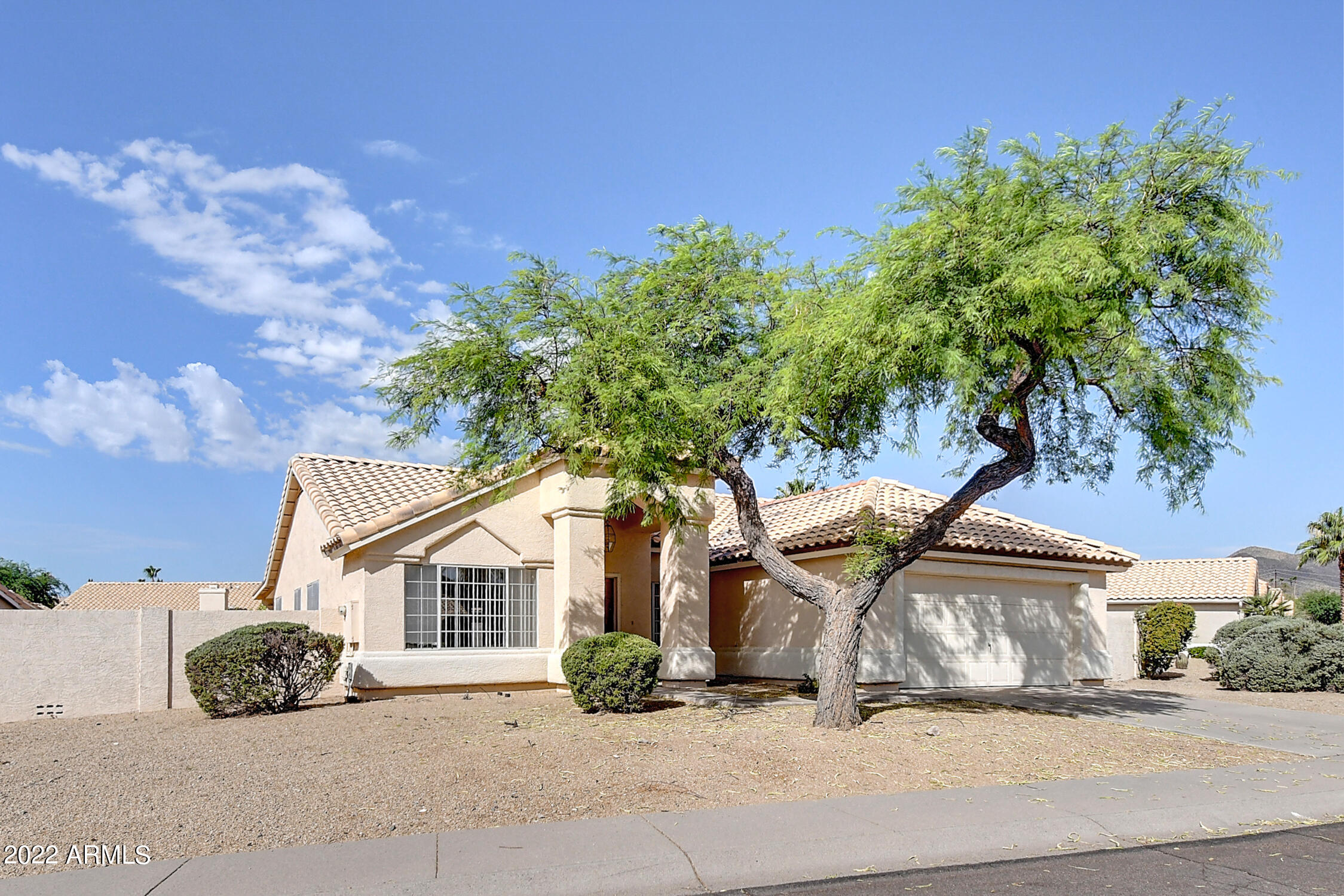 16205 E GLENPOINT Drive