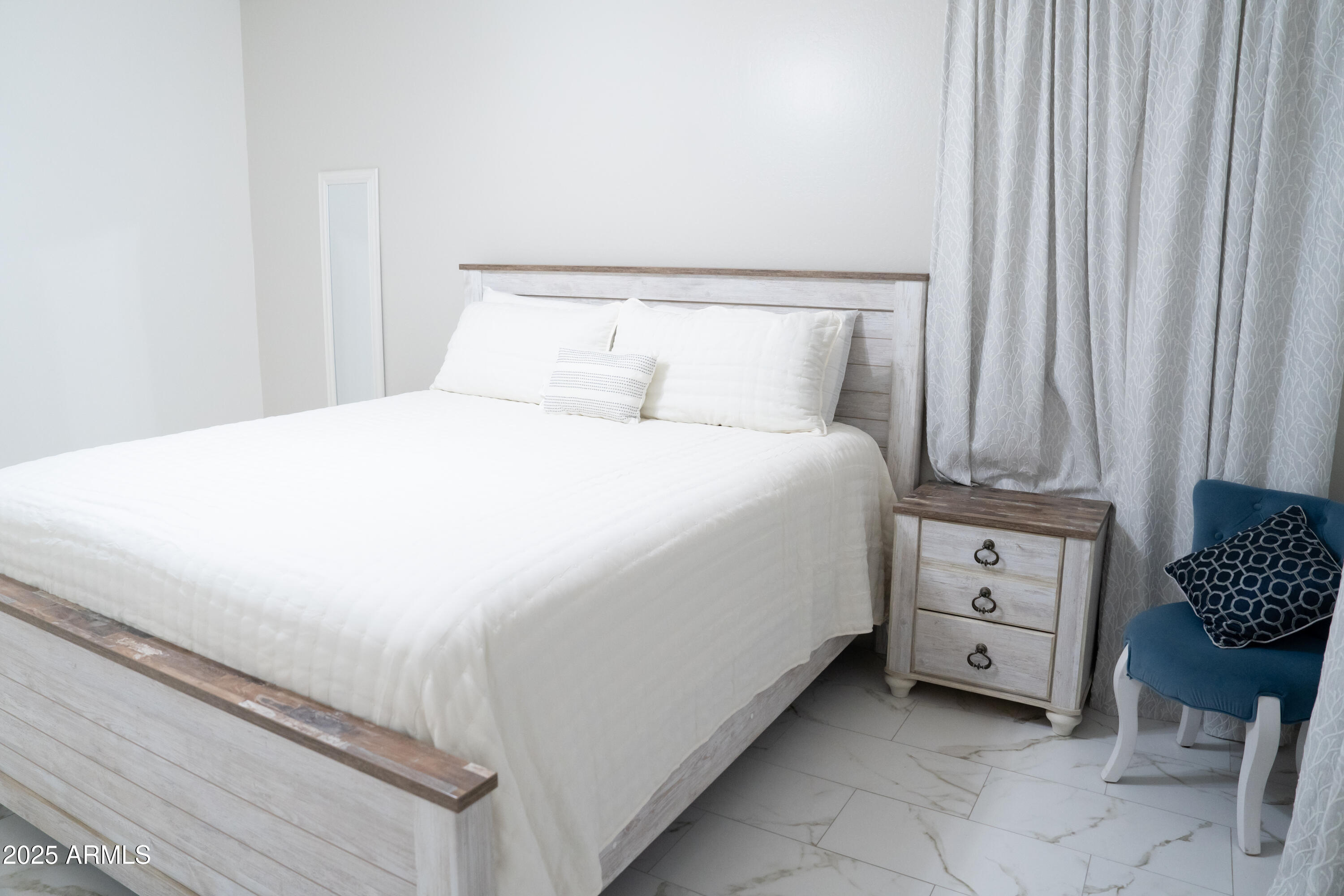 16062 W Tohono Drive