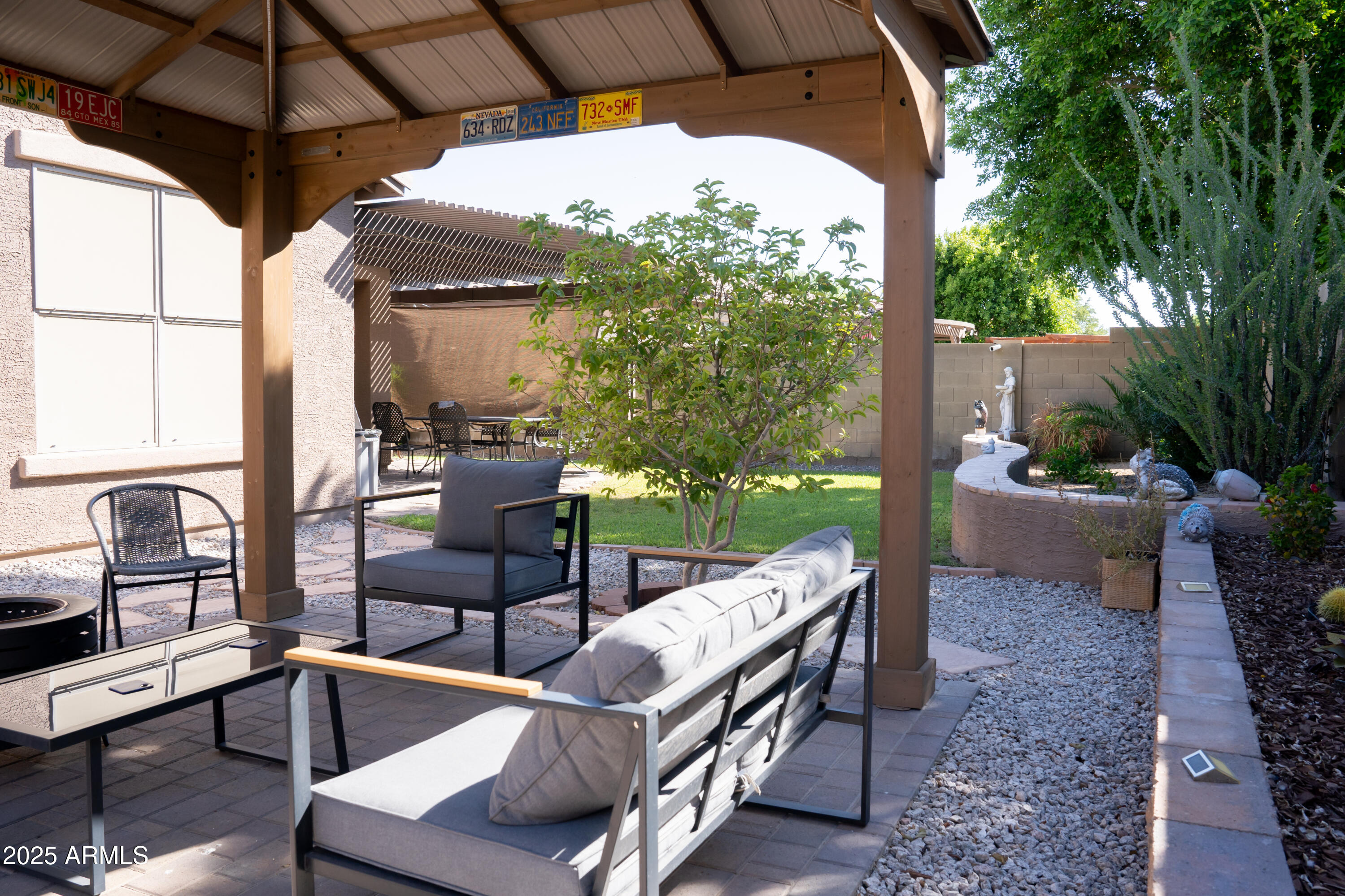 16062 W Tohono Drive