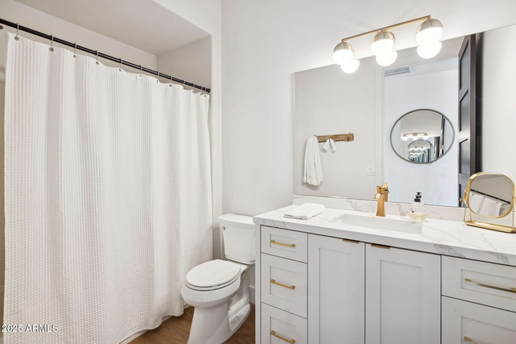 13810 N WOODSIDE Drive