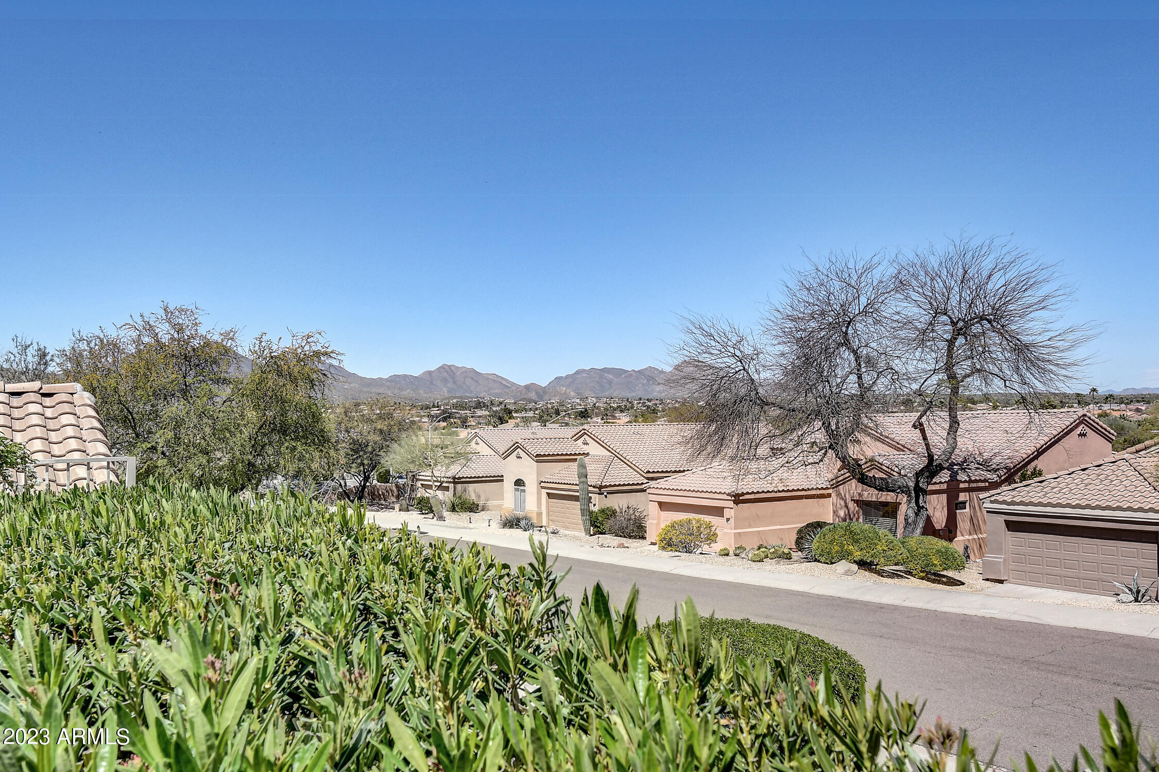 13810 N WOODSIDE Drive