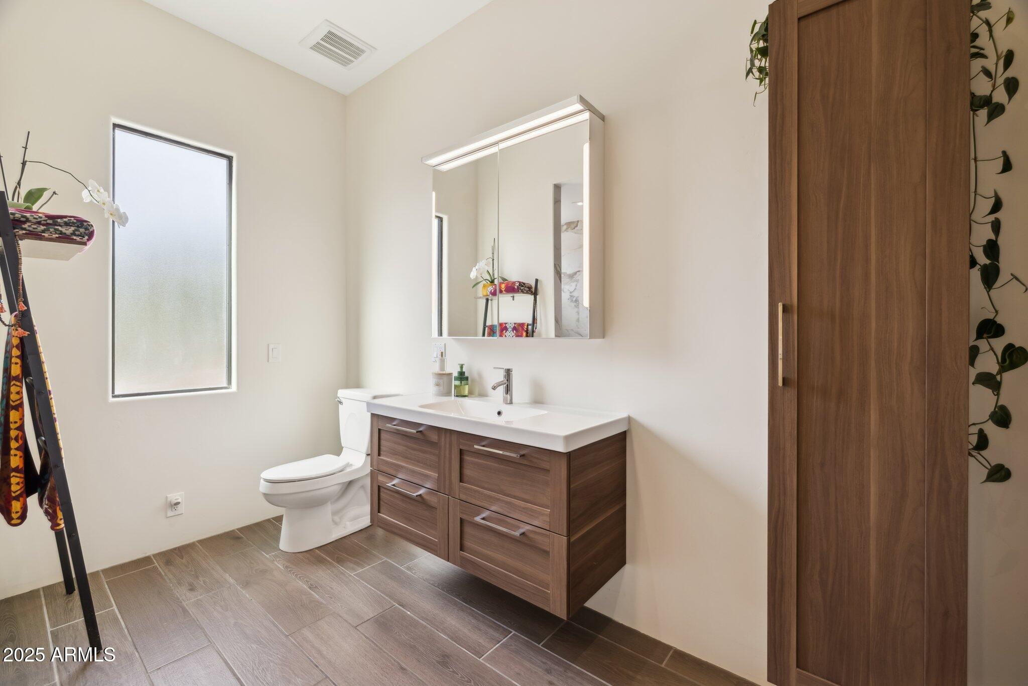 14911 E MARATHON Drive