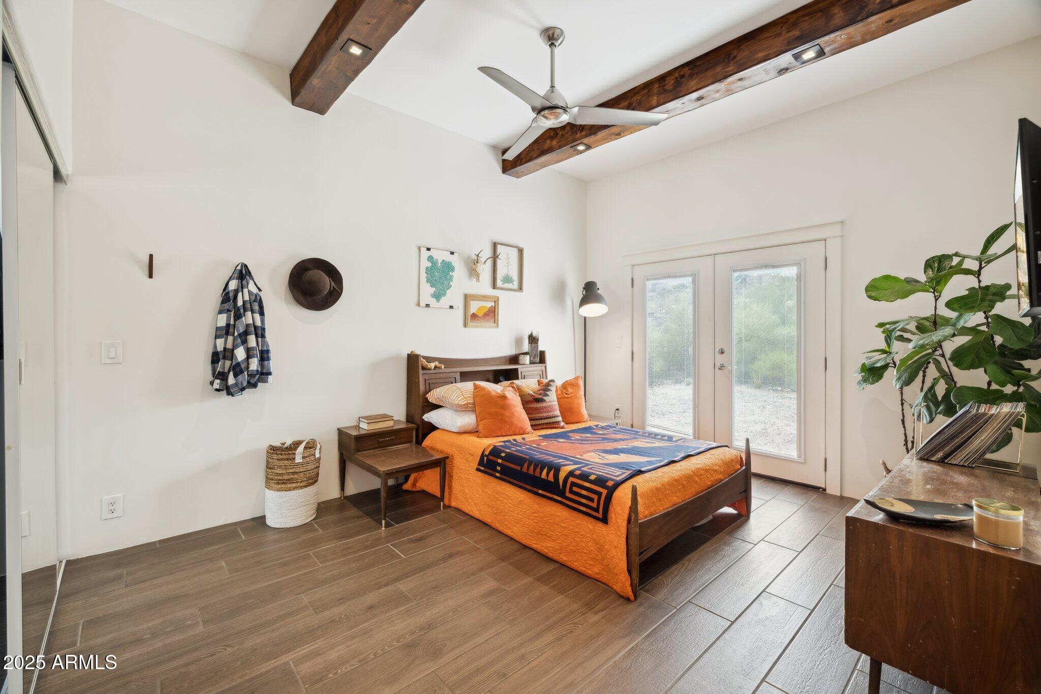 14911 E MARATHON Drive