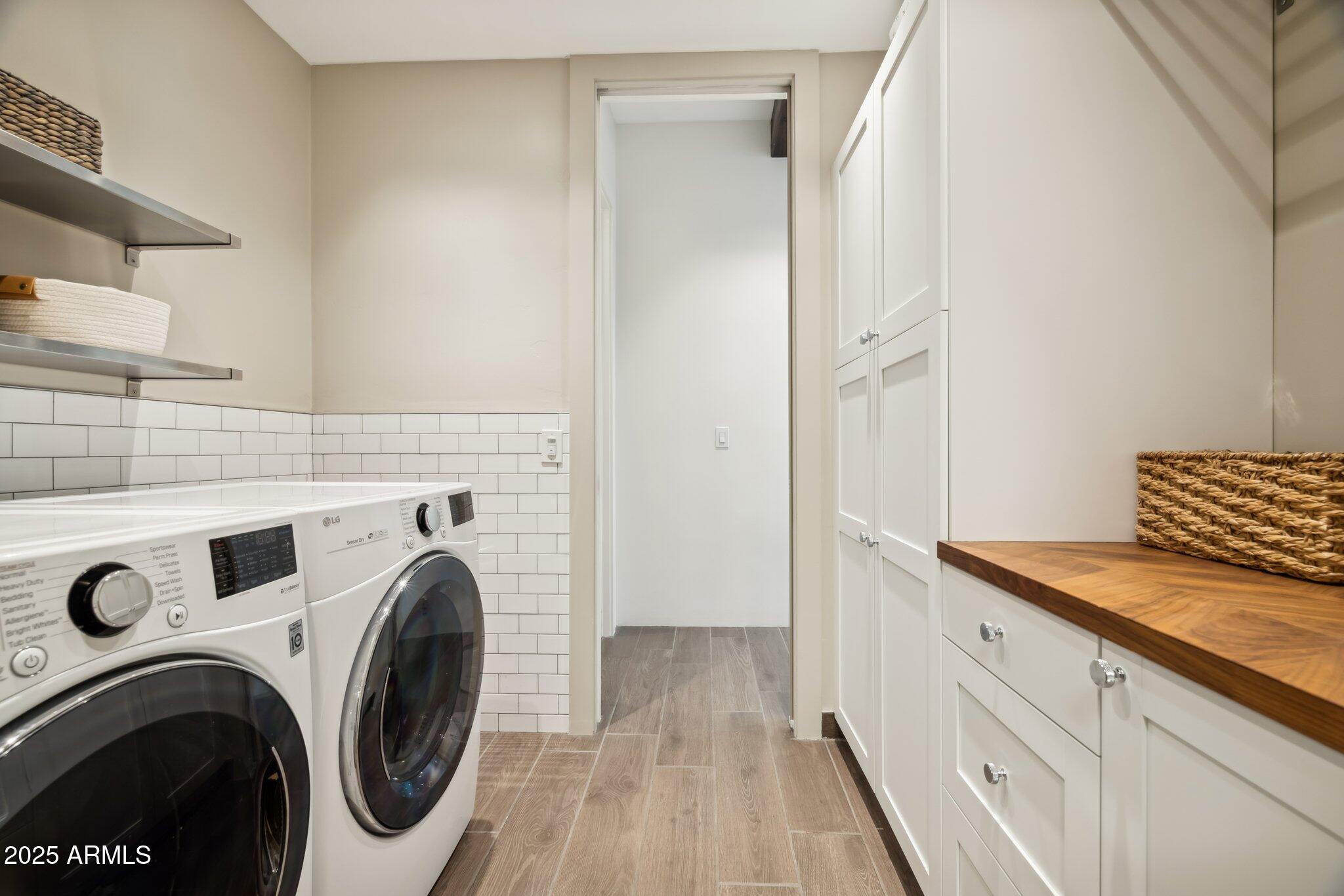 14911 E MARATHON Drive