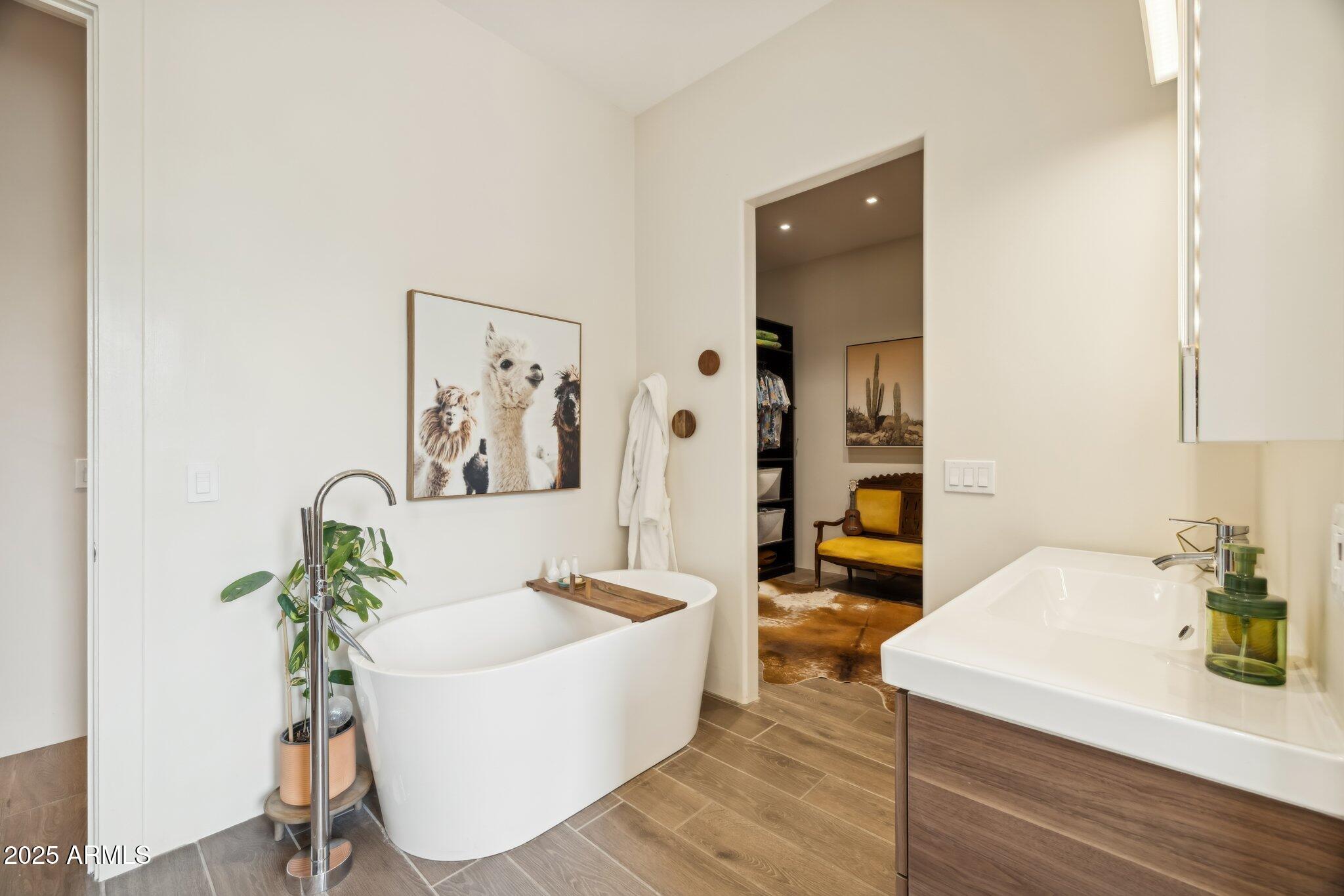 14911 E MARATHON Drive