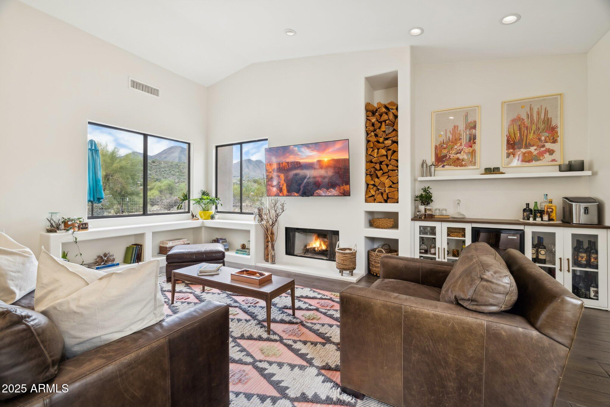 14911 E MARATHON Drive