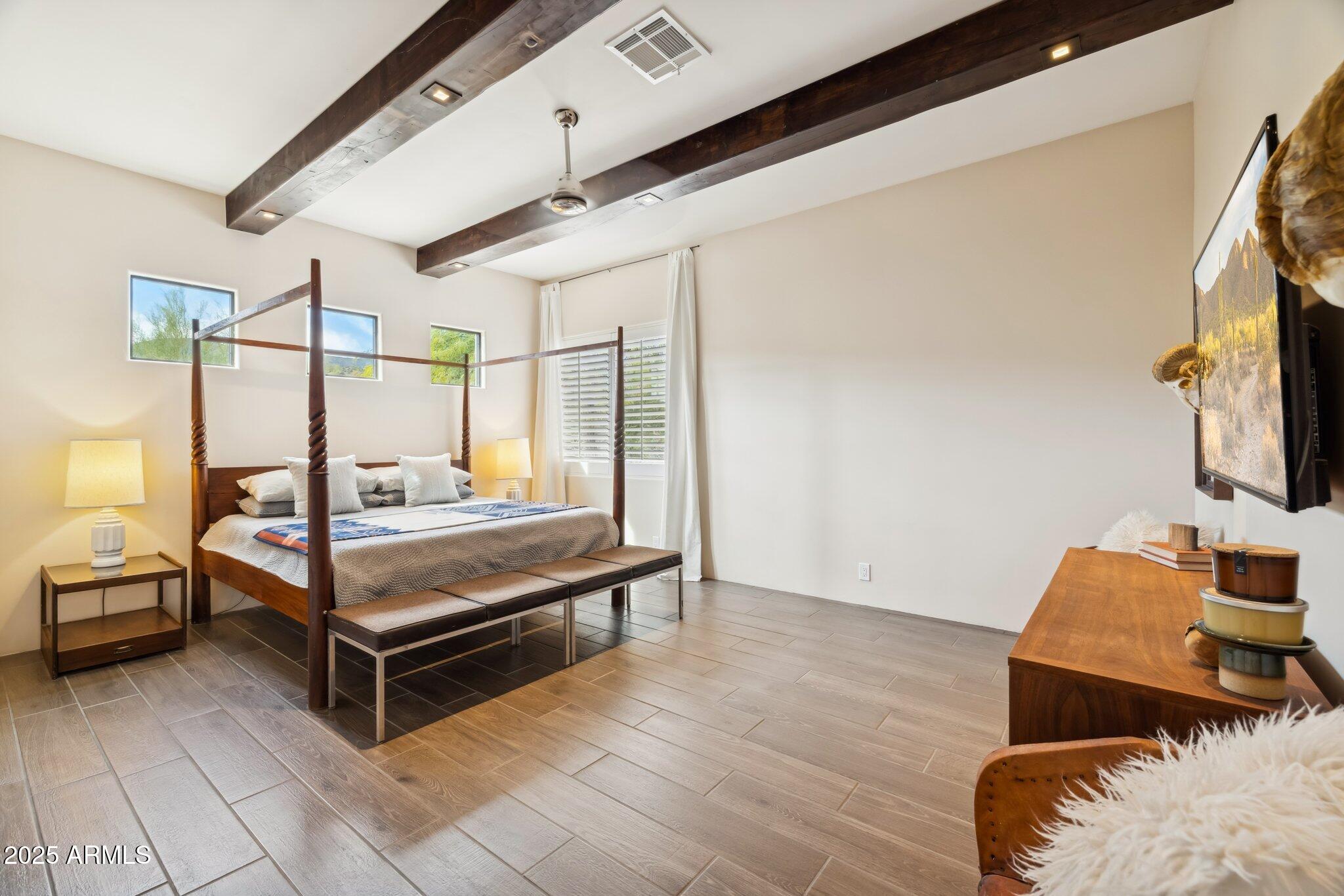 14911 E MARATHON Drive