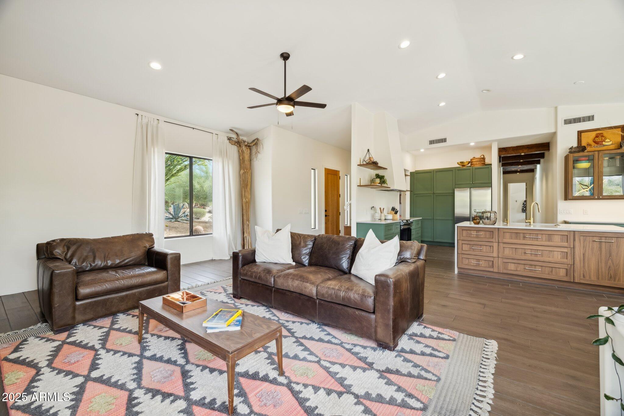 14911 E MARATHON Drive