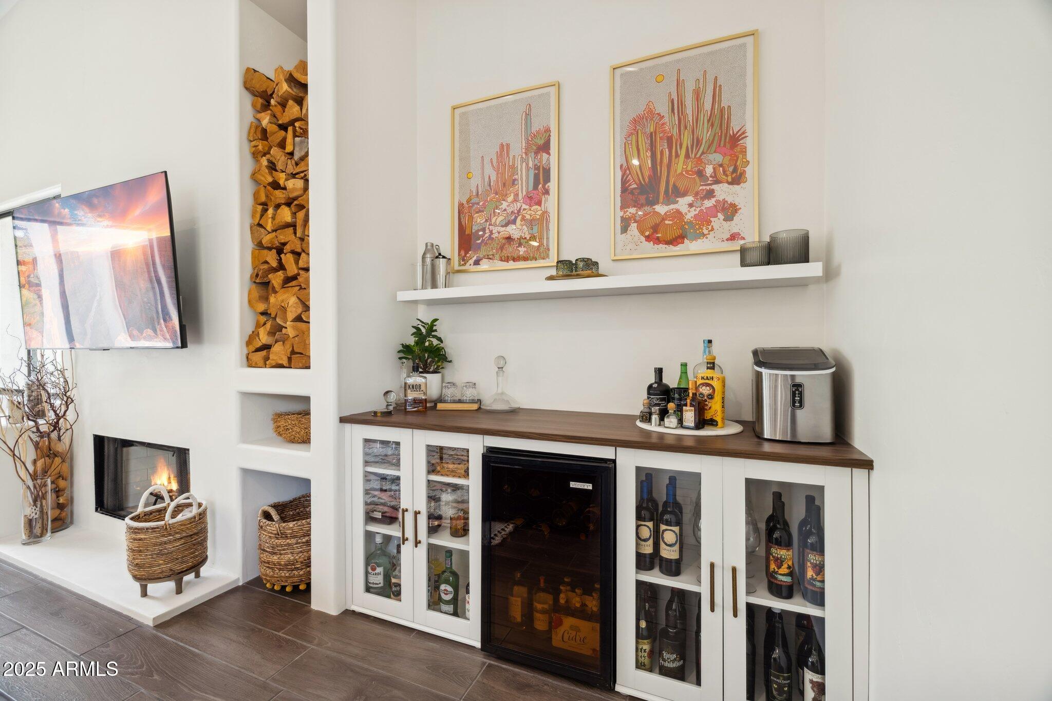 14911 E MARATHON Drive