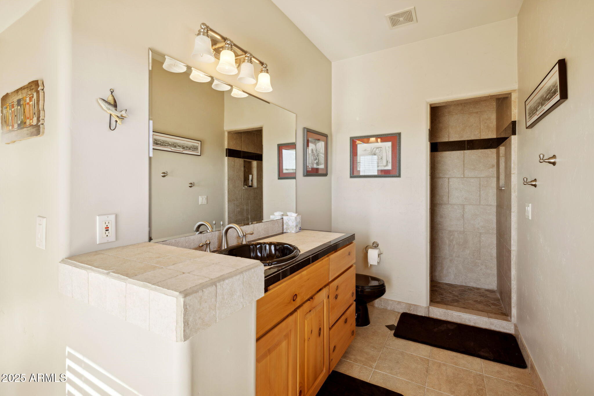 15105 E CAMELVIEW Drive