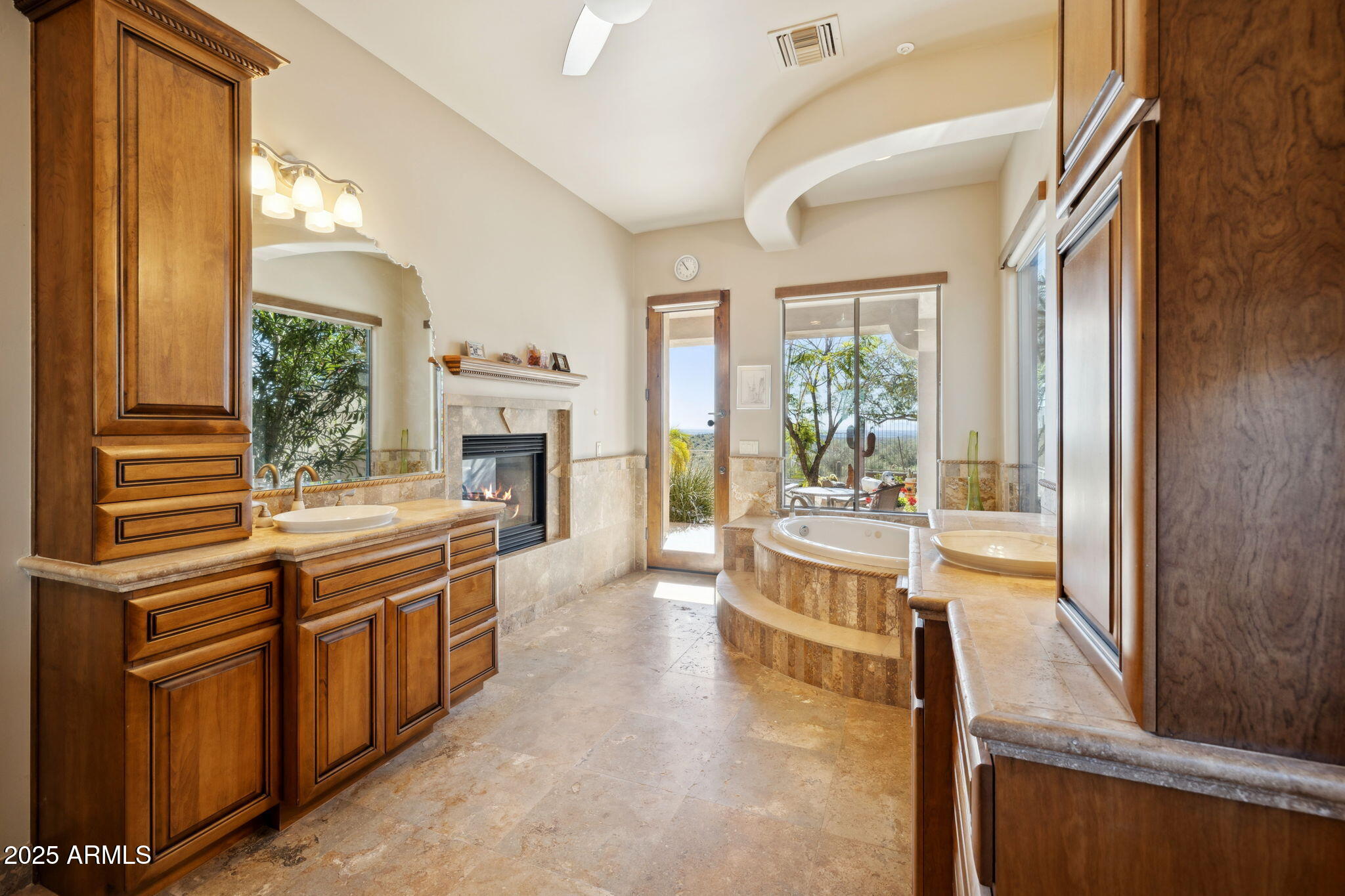 15105 E CAMELVIEW Drive