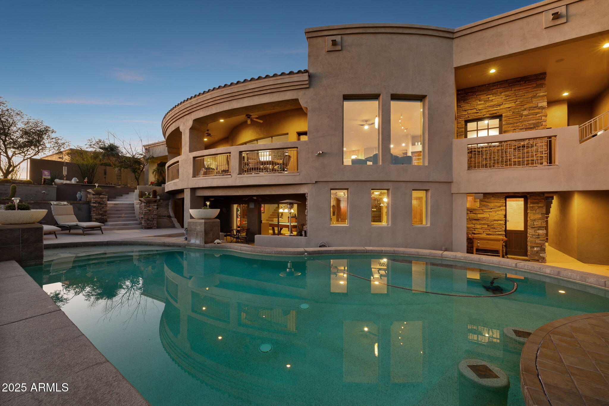 15105 E CAMELVIEW Drive