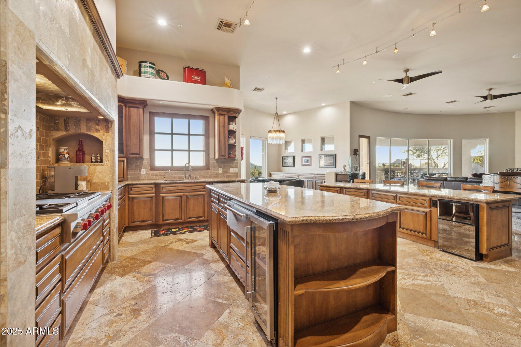 15105 E CAMELVIEW Drive