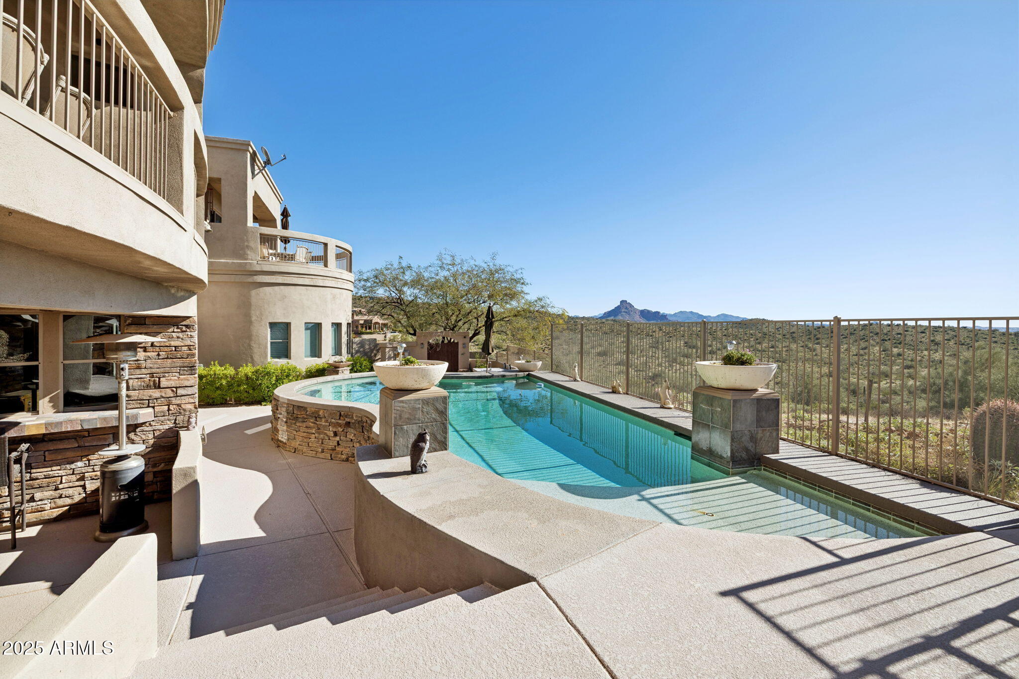 15105 E CAMELVIEW Drive