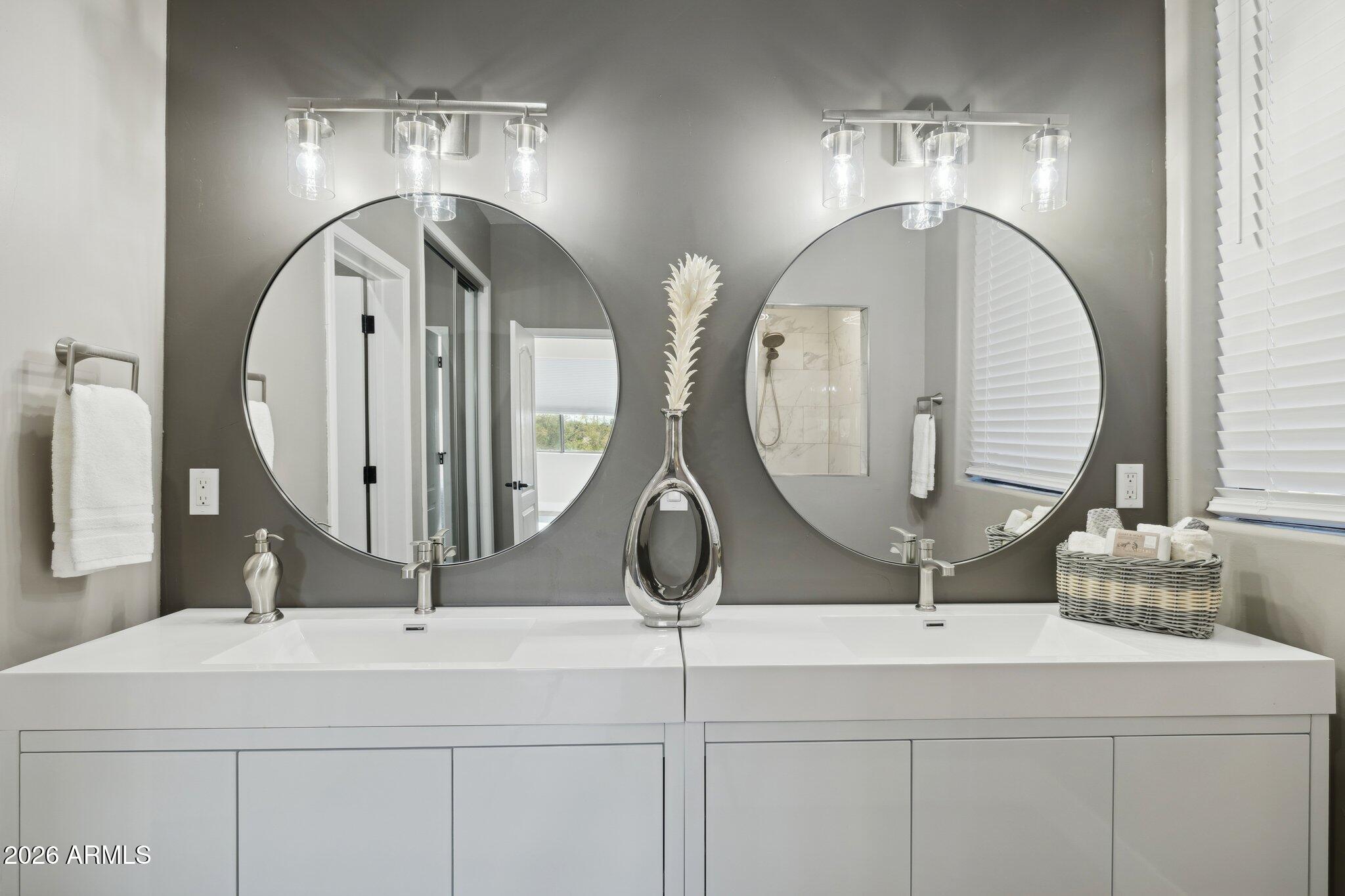 17351 E VIA DEL ORO Drive