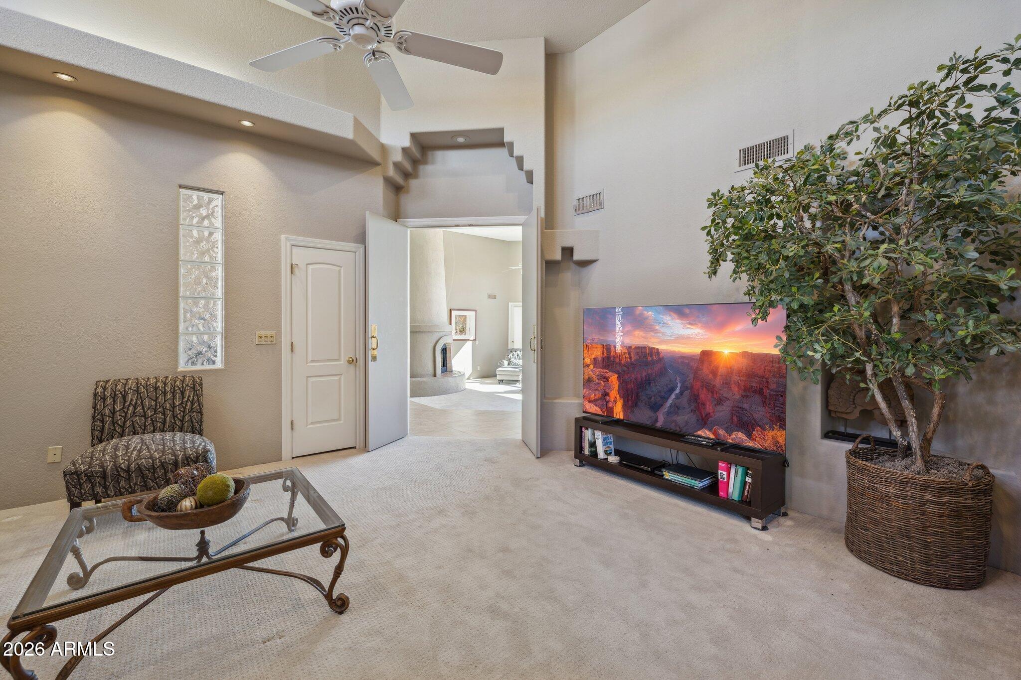 11811 N SPOTTED HORSE Way