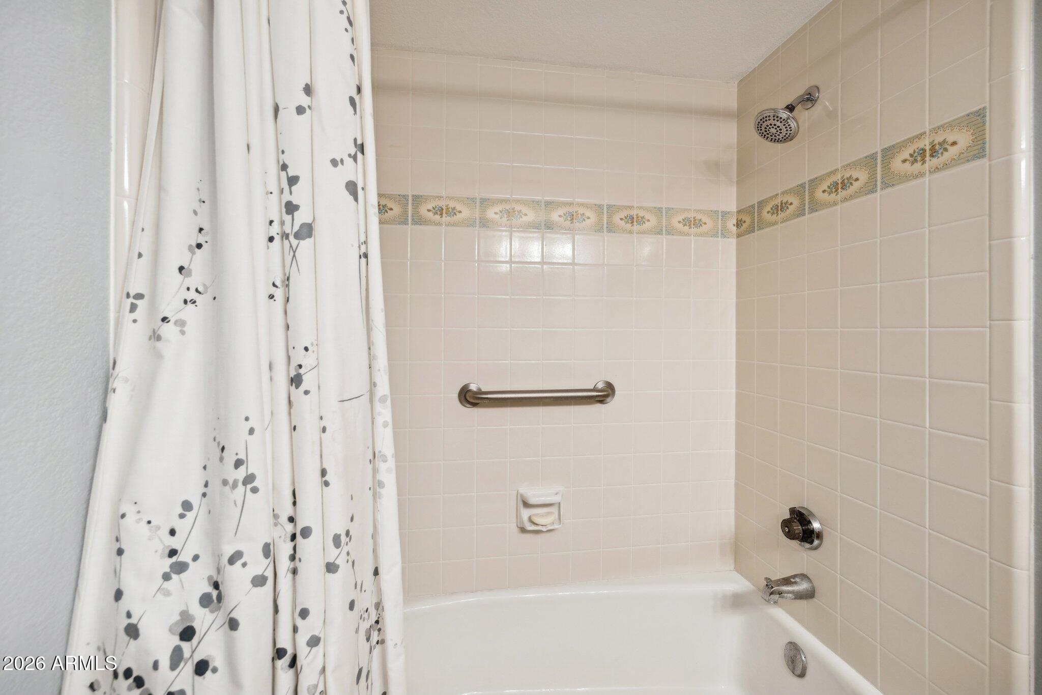 16108 E EMERALD Drive 204